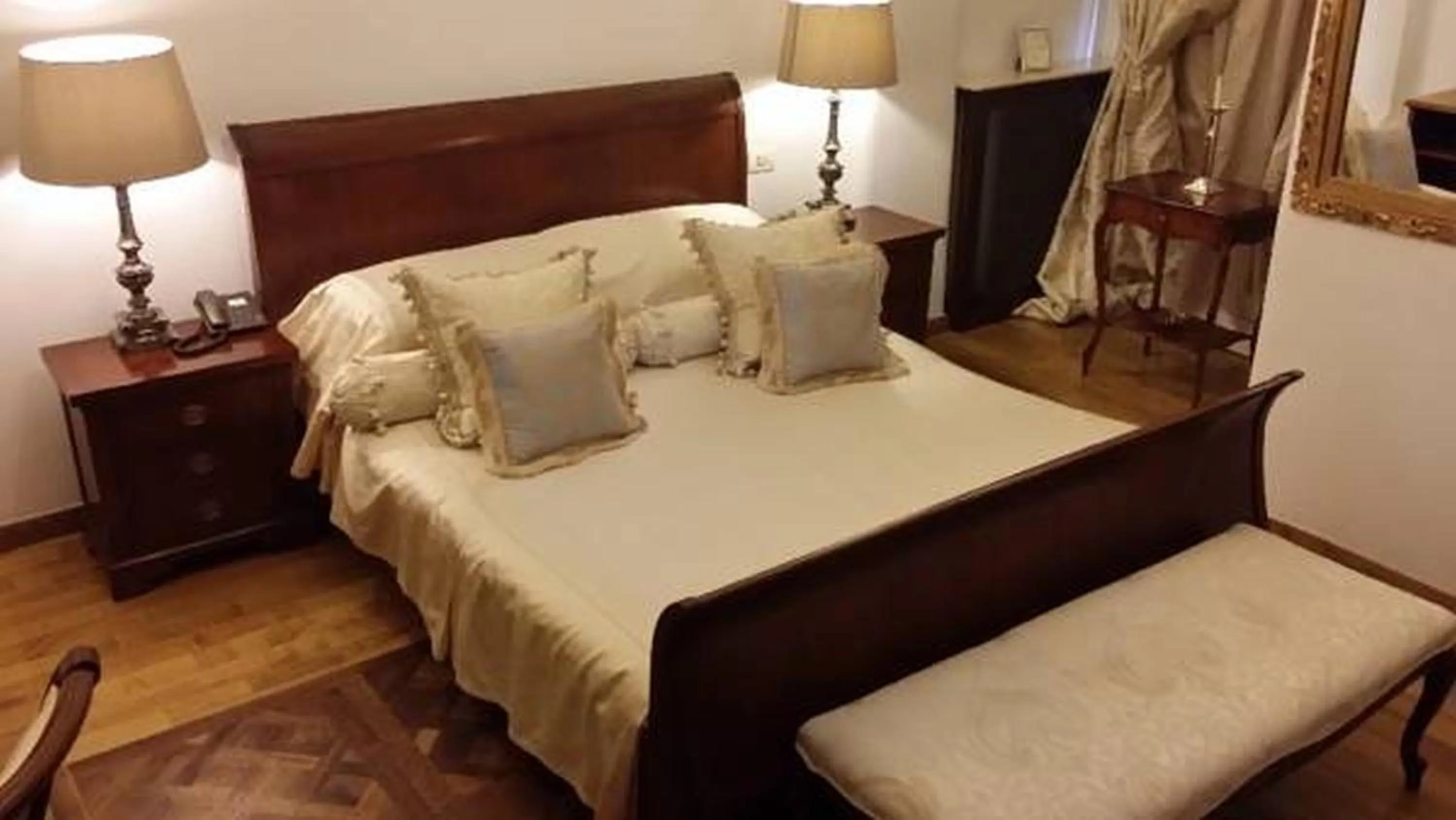 Bed in Scala Boutique-Hotel