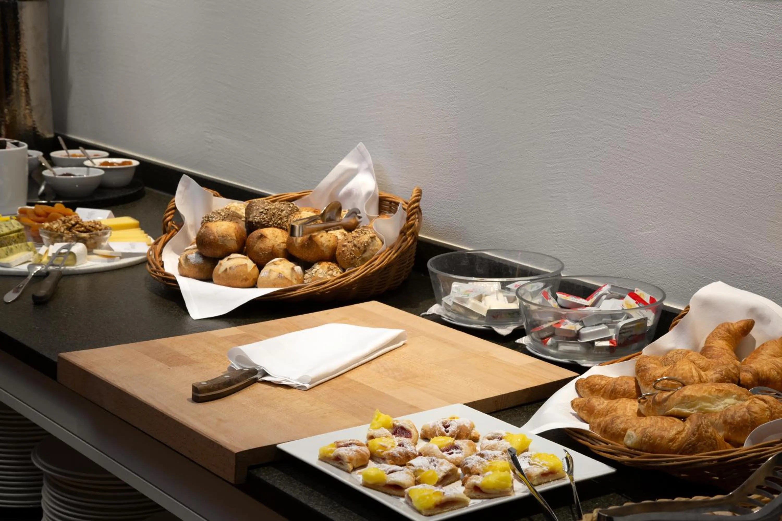 Breakfast in Hotel Waldegg - Adults only