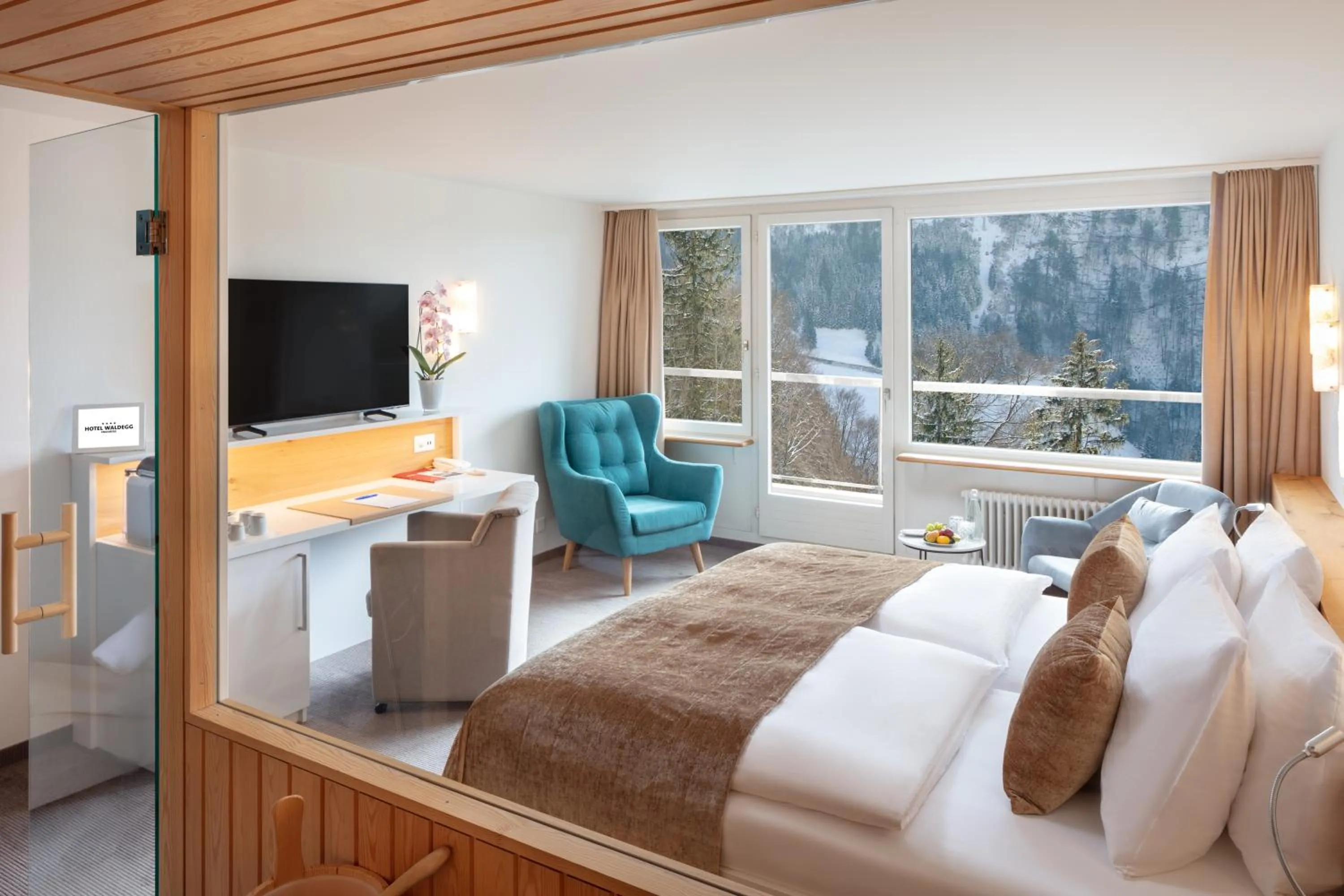 Winter, Bed in Hotel Waldegg - Adults only