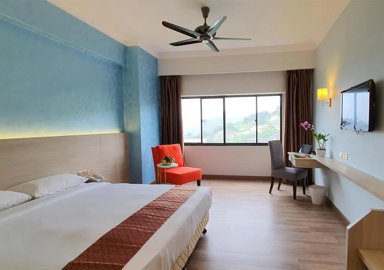Photo of the whole room, Bed in Copthorne Cameron Highlands