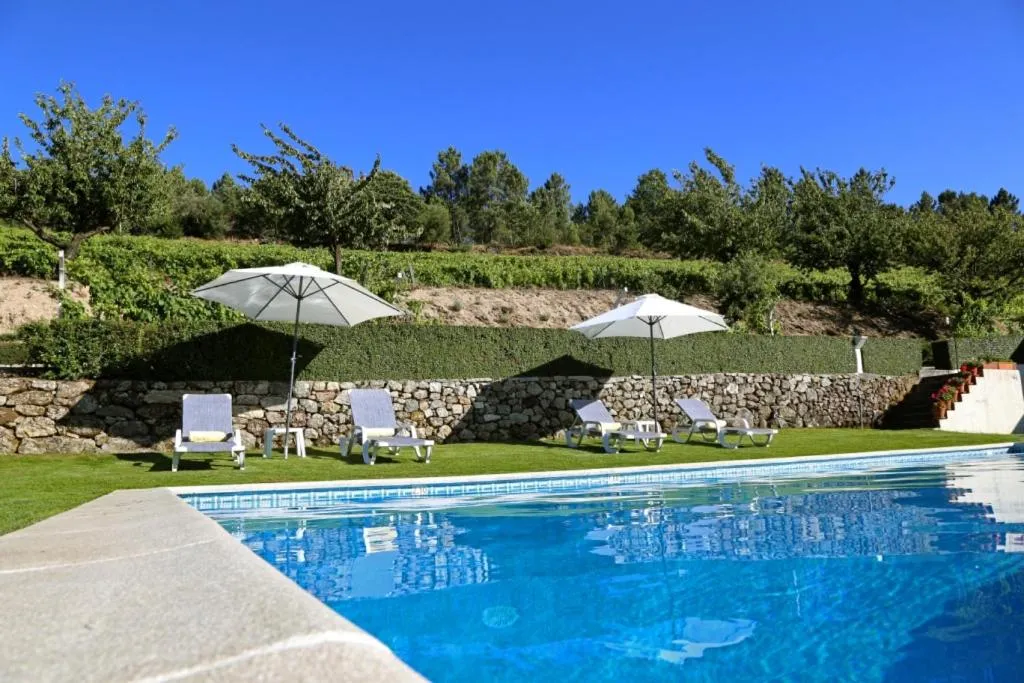Swimming pool in Quinta da Timpeira