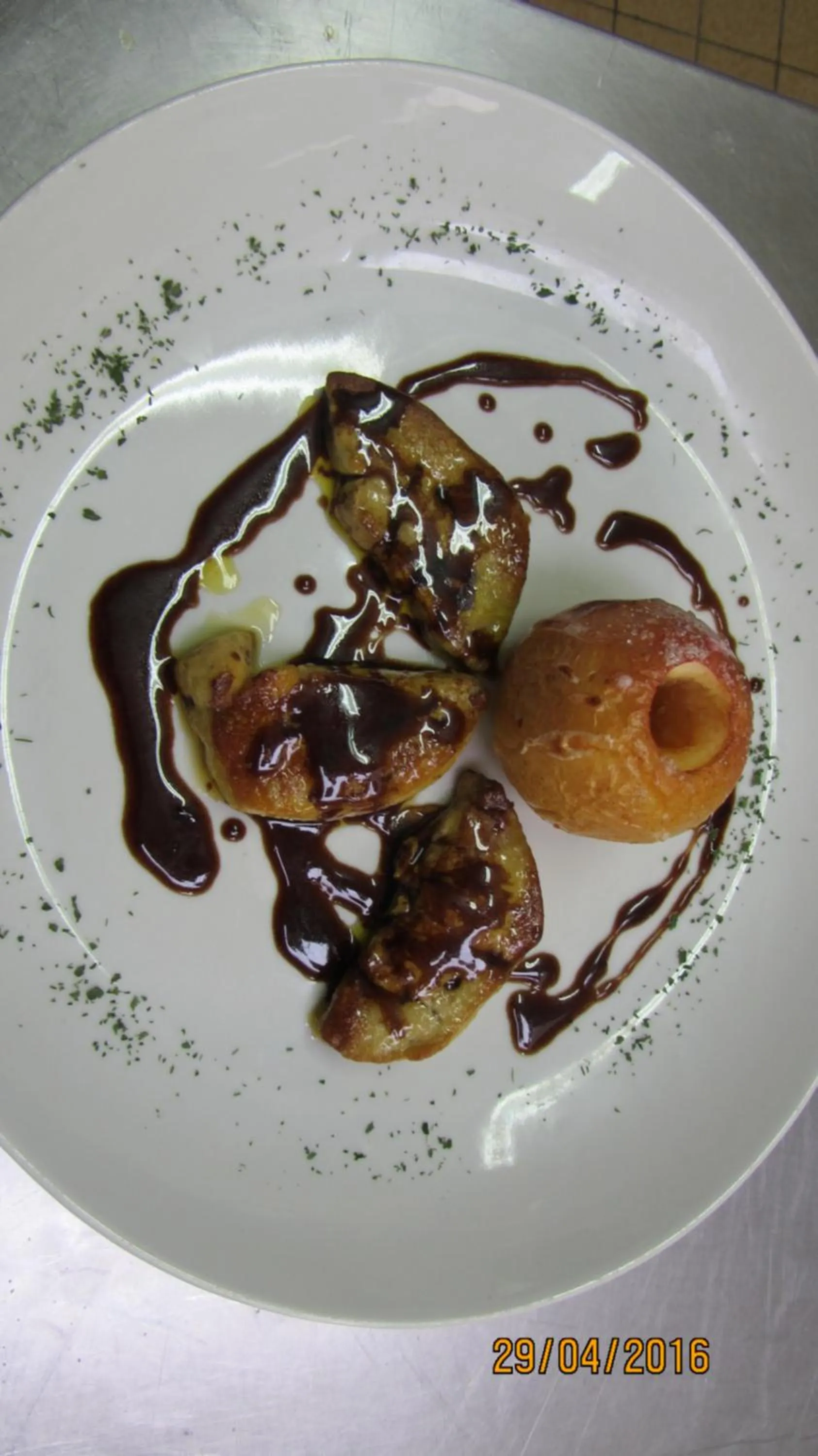 Food and drinks in Hôtel Notre Dame de France