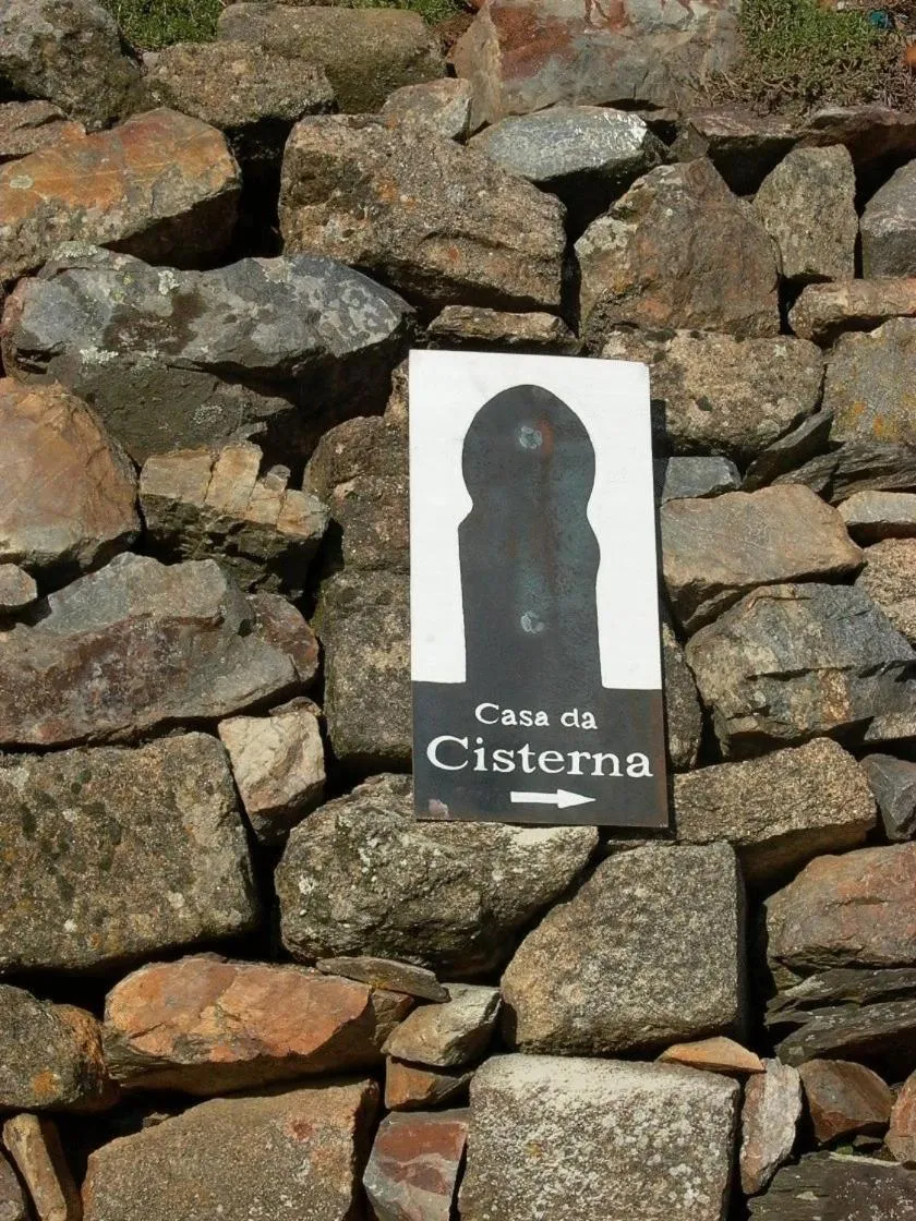 Property logo or sign in Casa da Cisterna