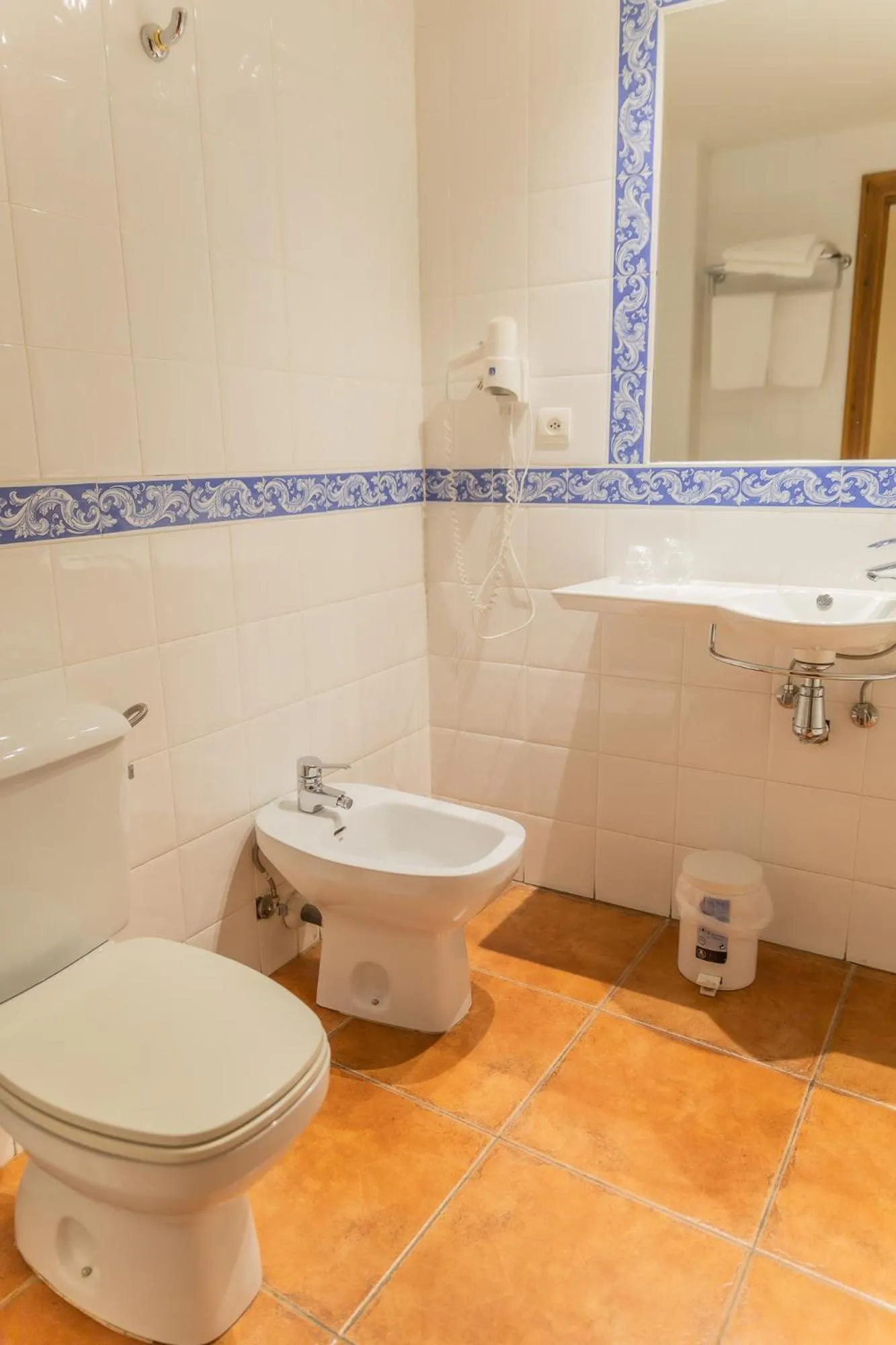 Bathroom in Hotel Santo Domingo de Silos