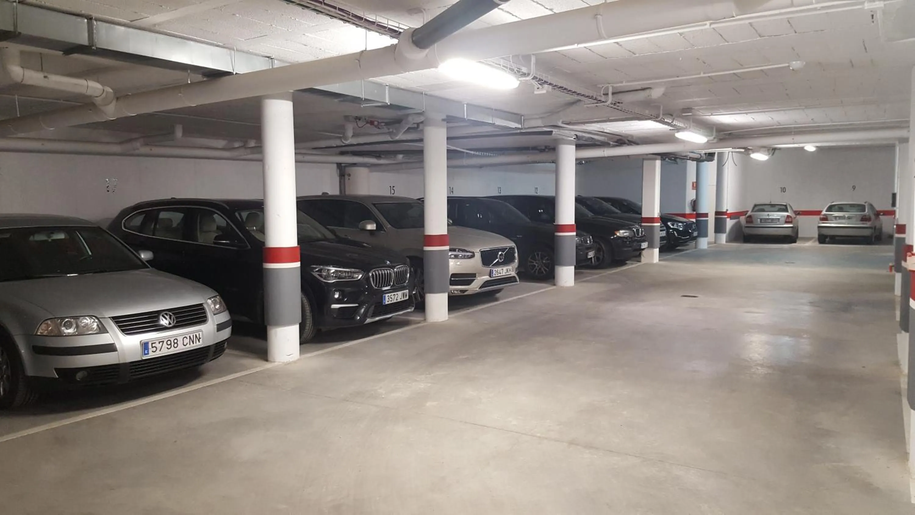 Parking in Hotel Santo Domingo de Silos