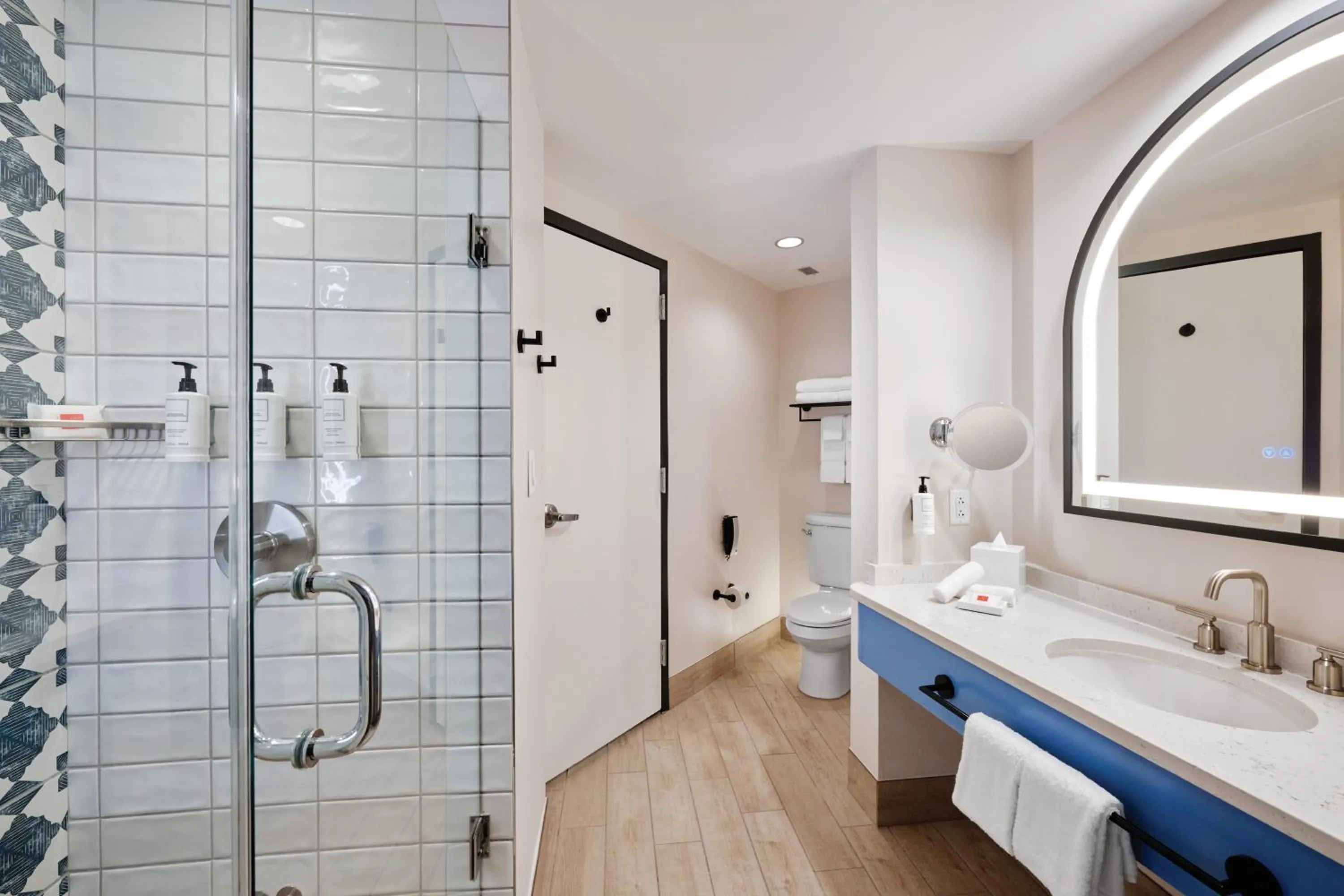 Bathroom, Bed in Universal's Hard Rock Hotel®