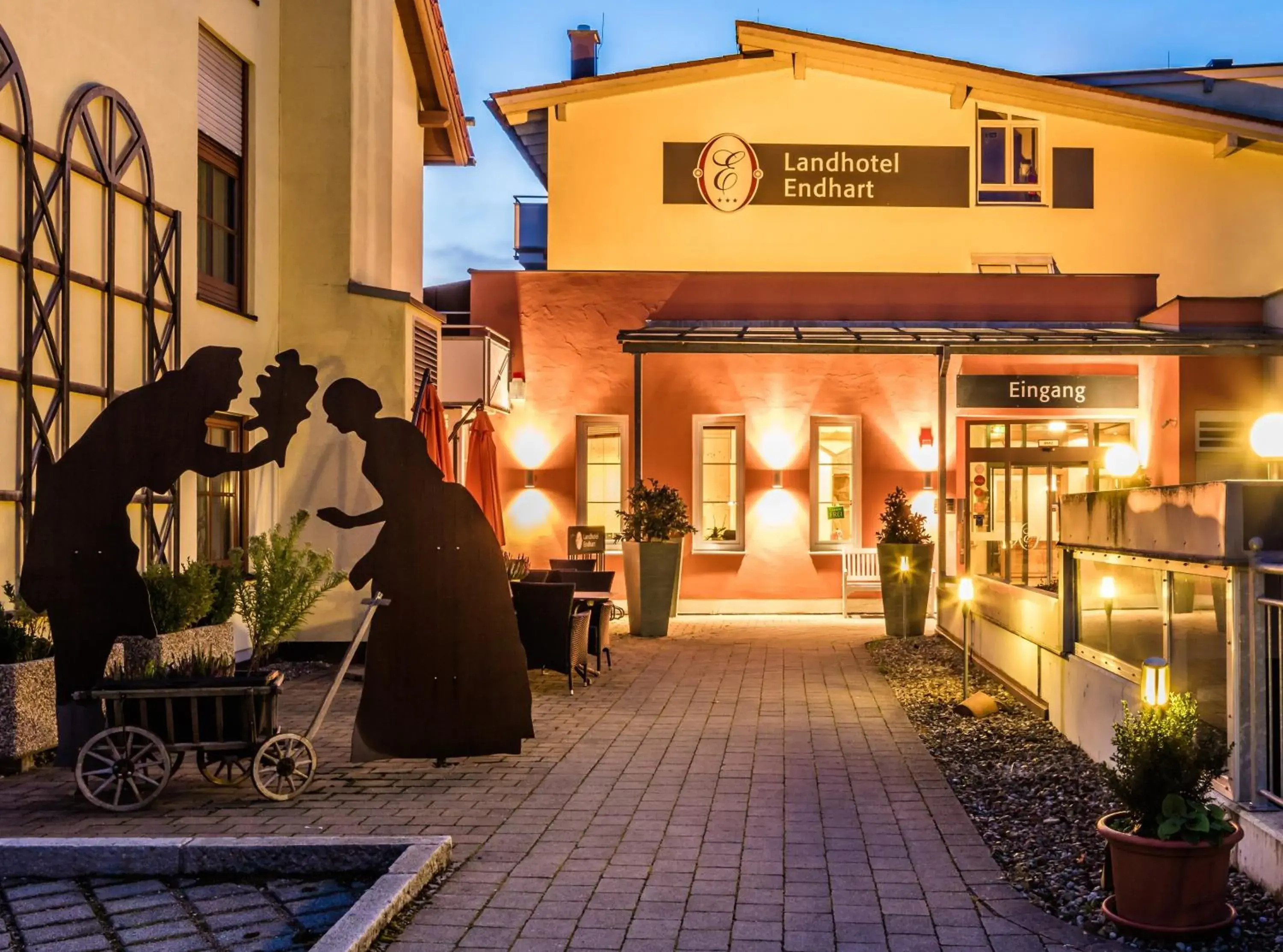 Facade/entrance in Landhotel Endhart