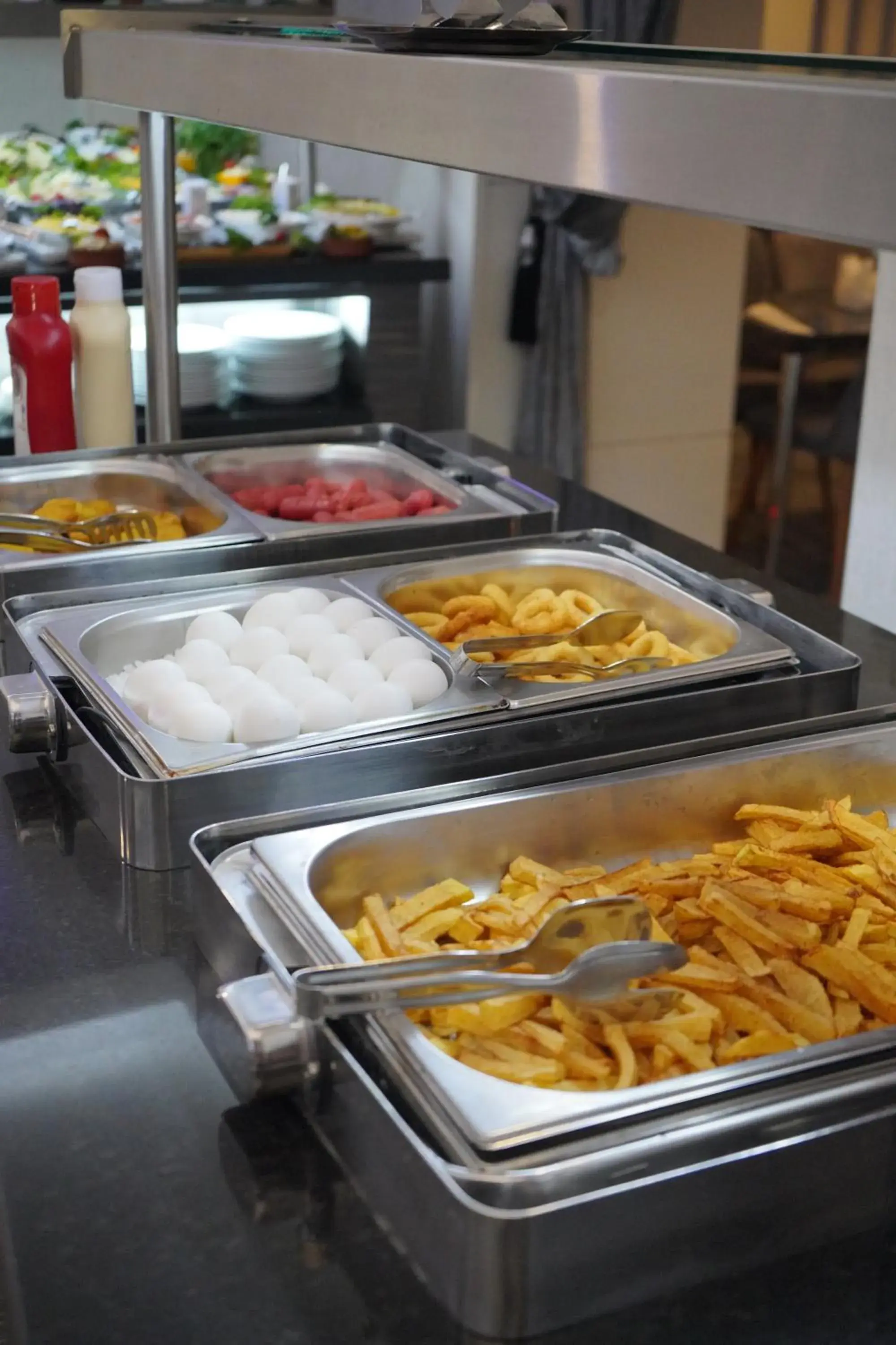 Buffet breakfast in Lioncity Hotel Buffet breakfast in Lioncity Hotel