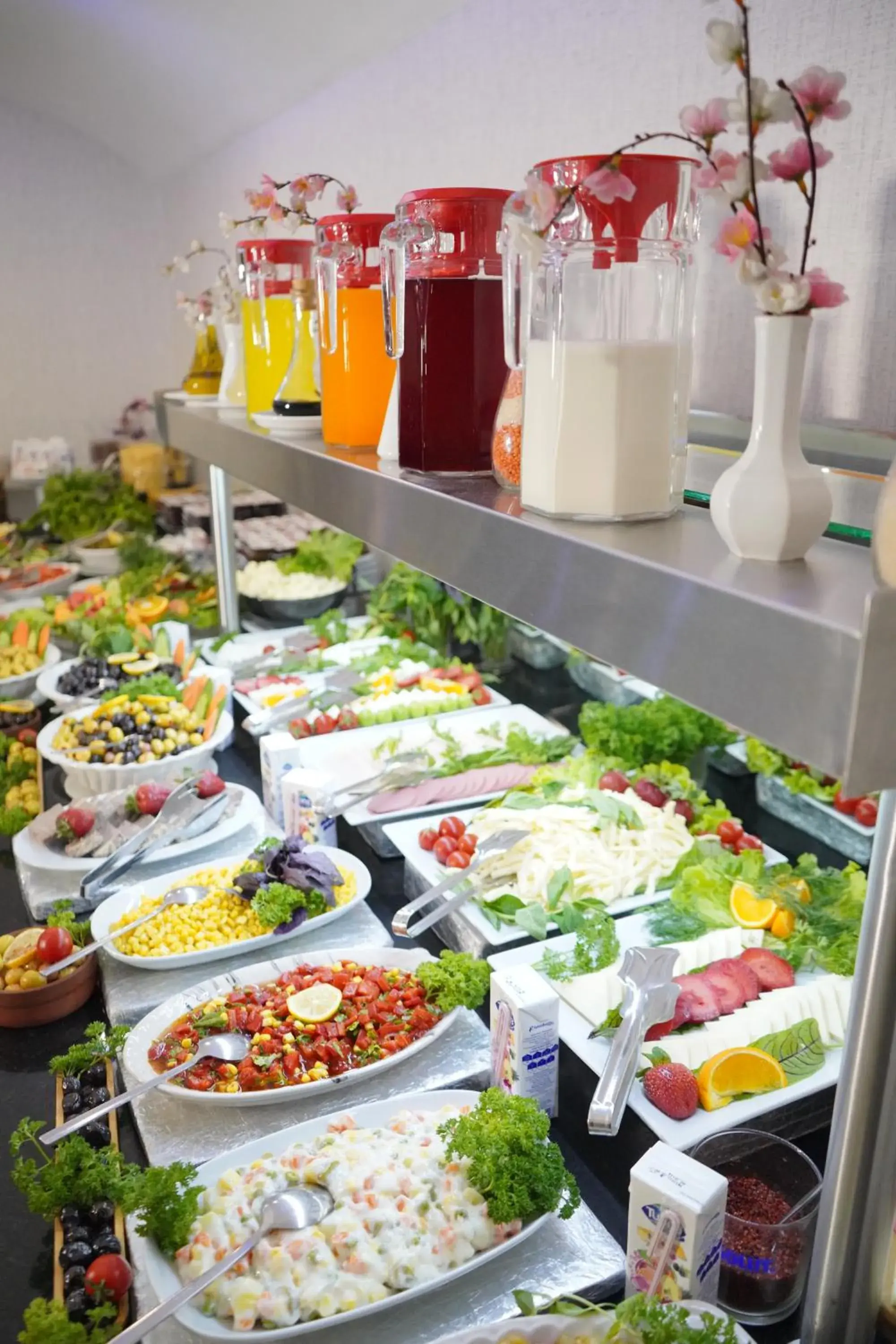 Buffet breakfast in Lioncity Hotel Buffet breakfast in Lioncity Hotel