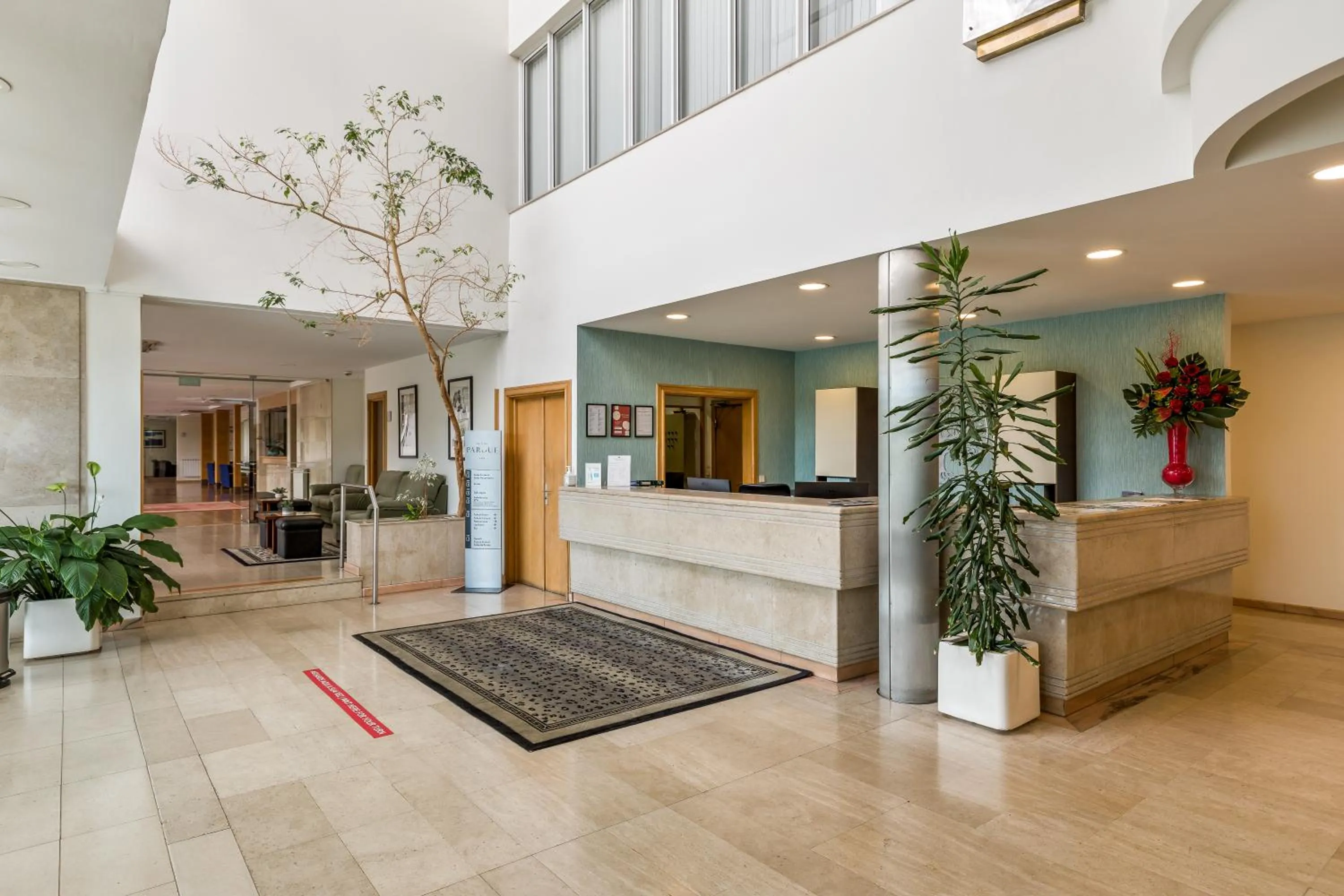 Lobby or reception in Hotel Do Parque - Congress & SPA