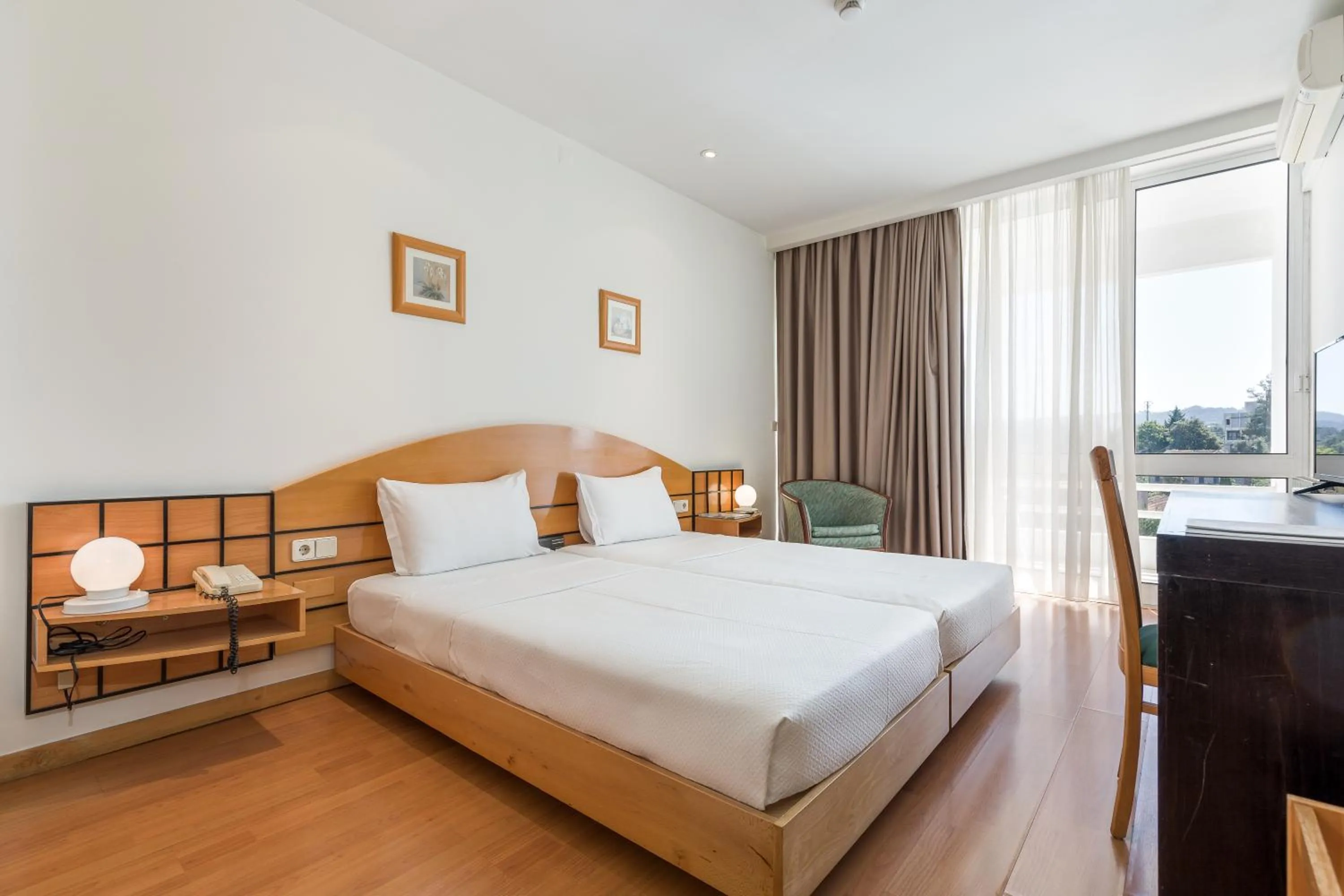 Bedroom, Bed in Hotel Do Parque - Congress & SPA