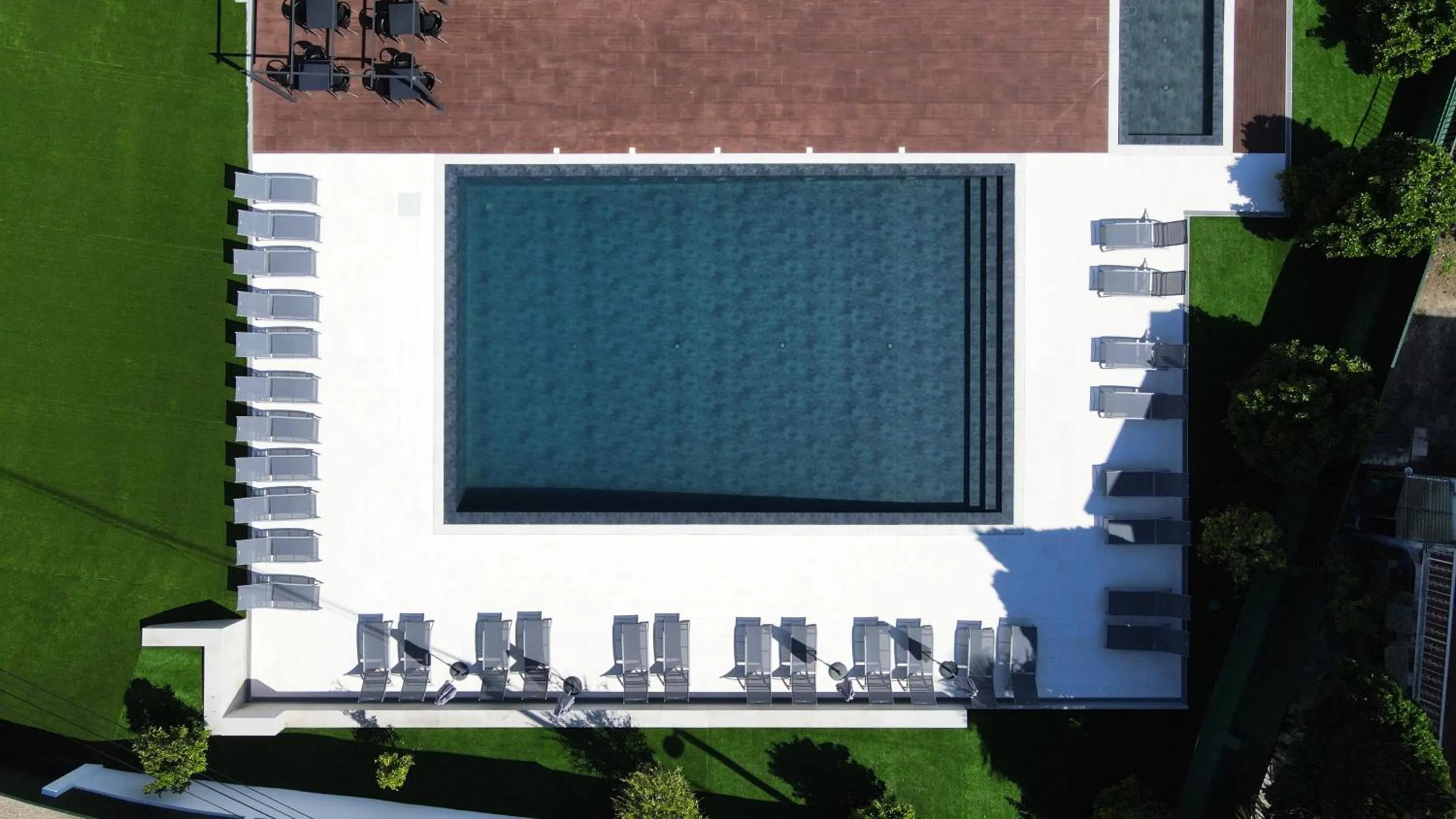 Swimming pool in Hotel Do Parque - Congress & SPA