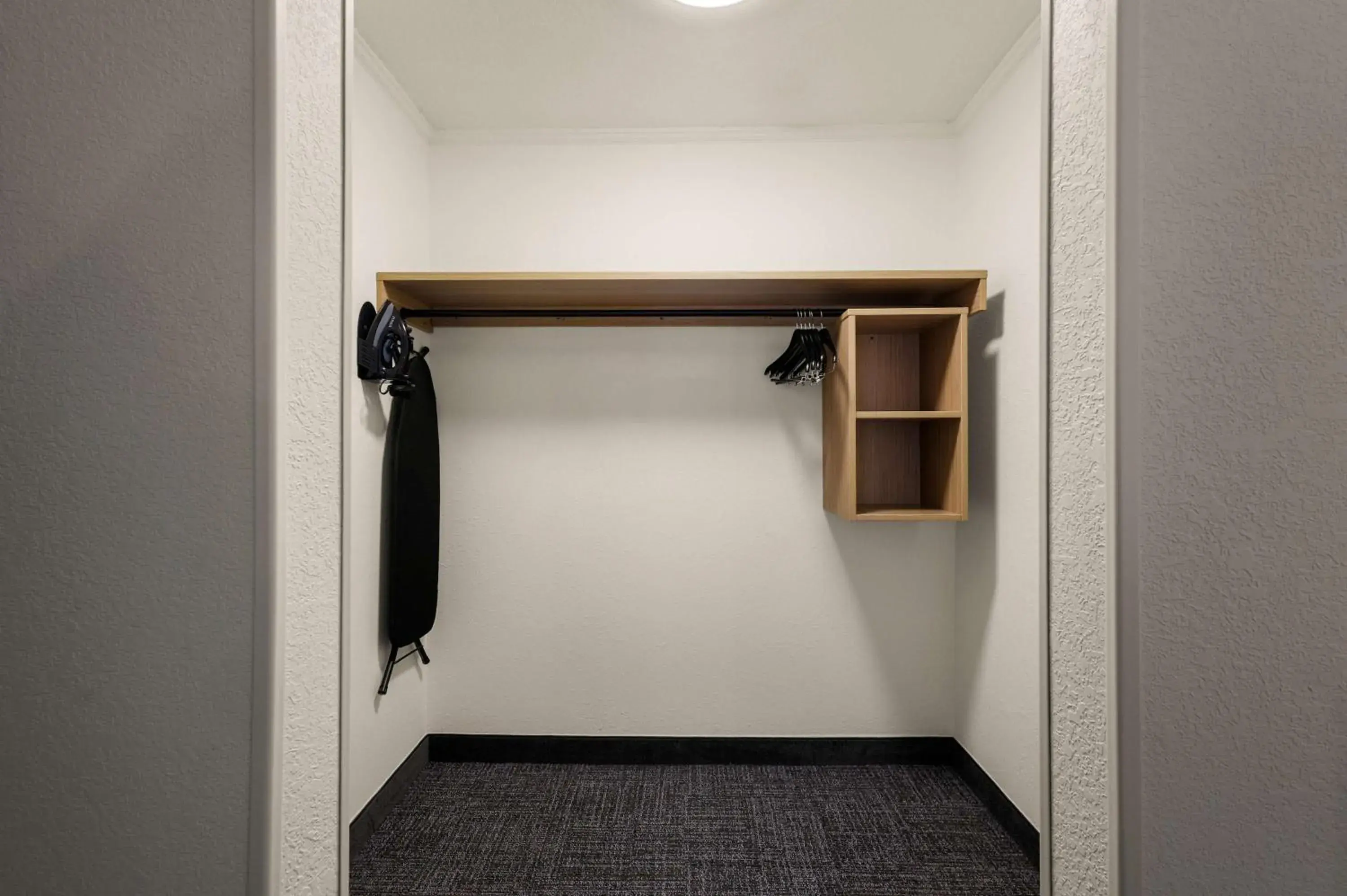 Photo of the whole room in Spark By Hilton Fort Wayne Photo of the whole room in Spark By Hilton Fort Wayne