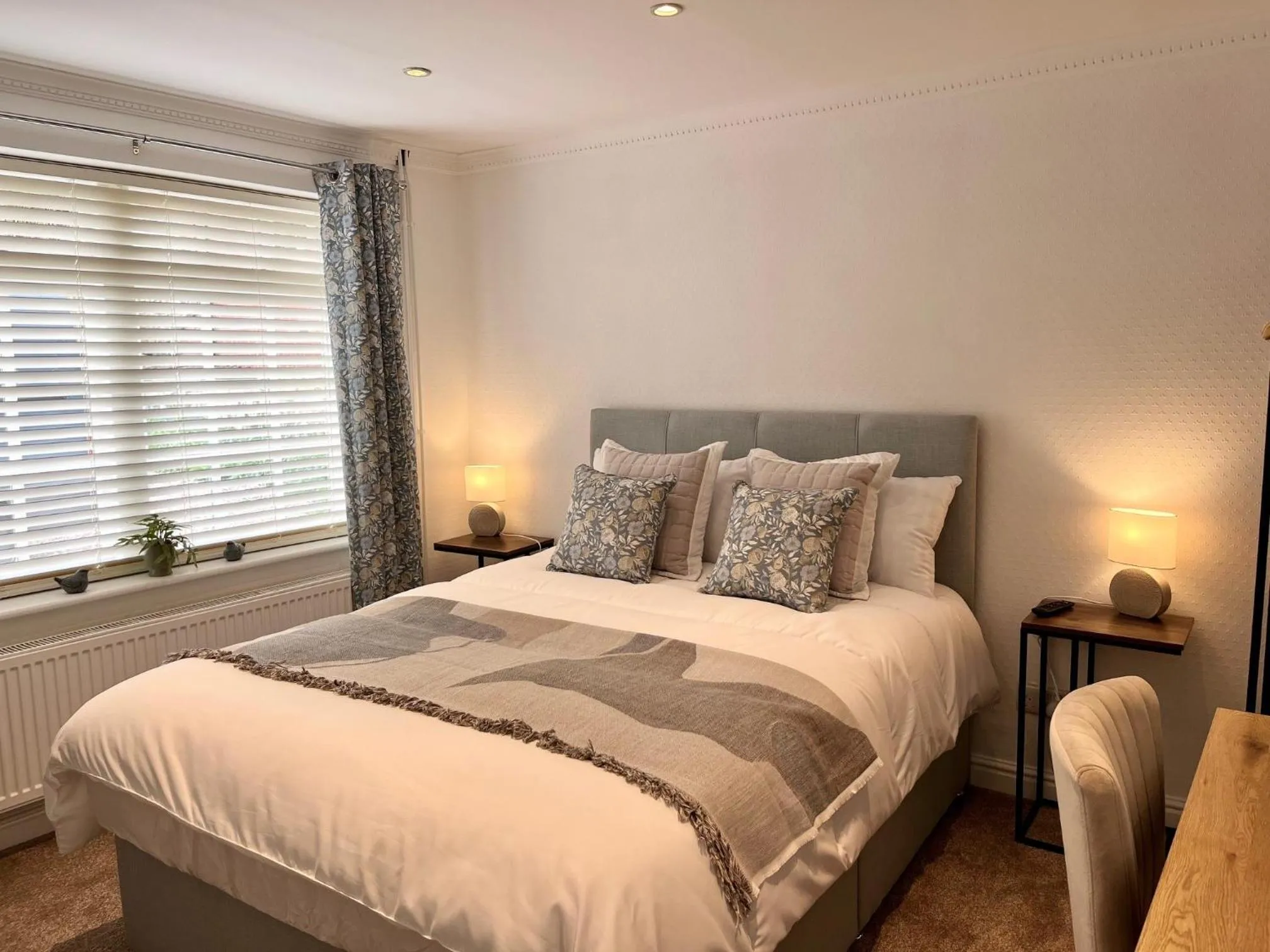 Bed in Castle Hotel & Apartments