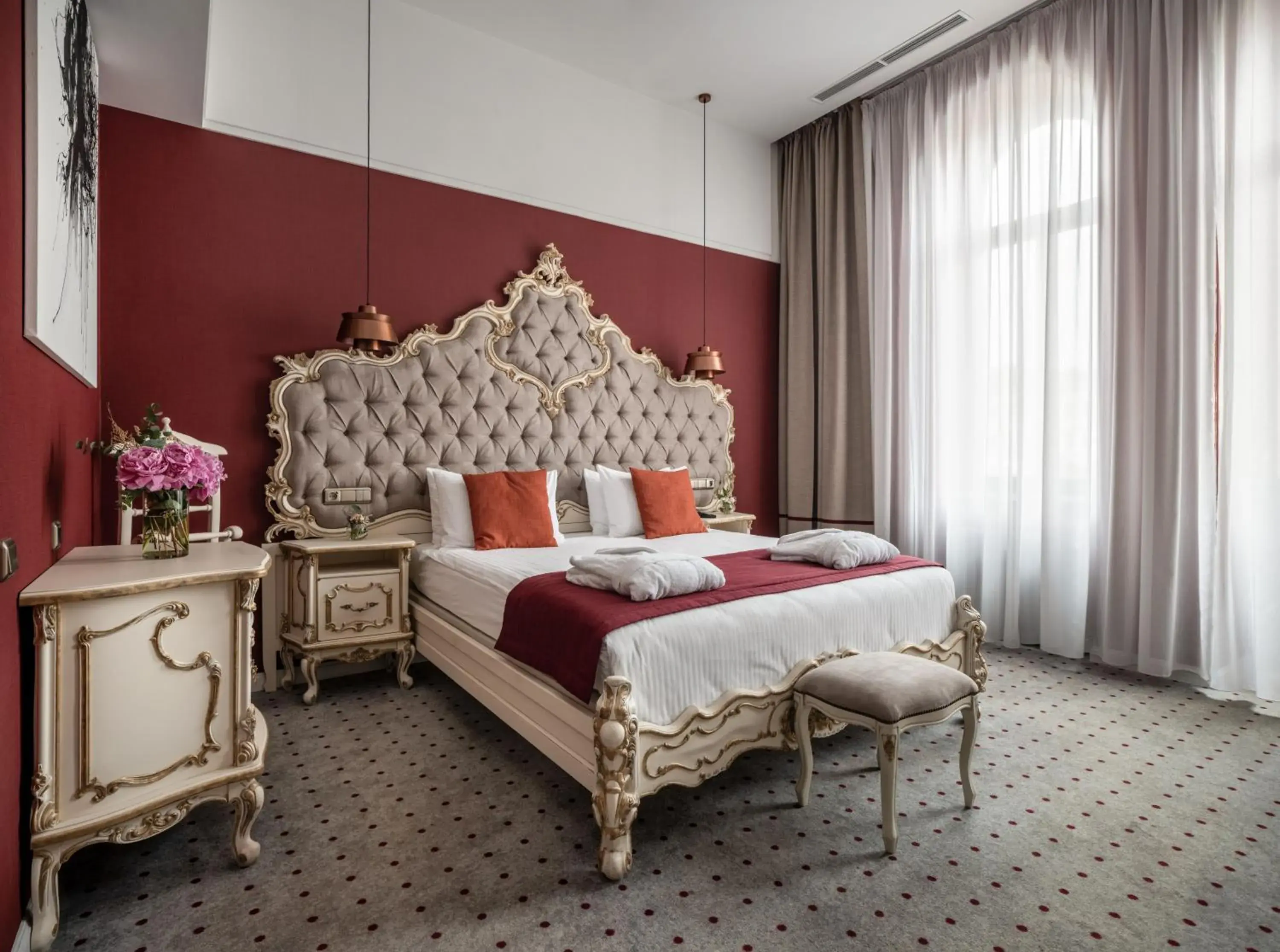 Superior Double Room with City View - single occupancy in Grand Hotel Lviv Casino & Spa Superior Double Room with City View - single occupancy in Grand Hotel Lviv Casino & Spa