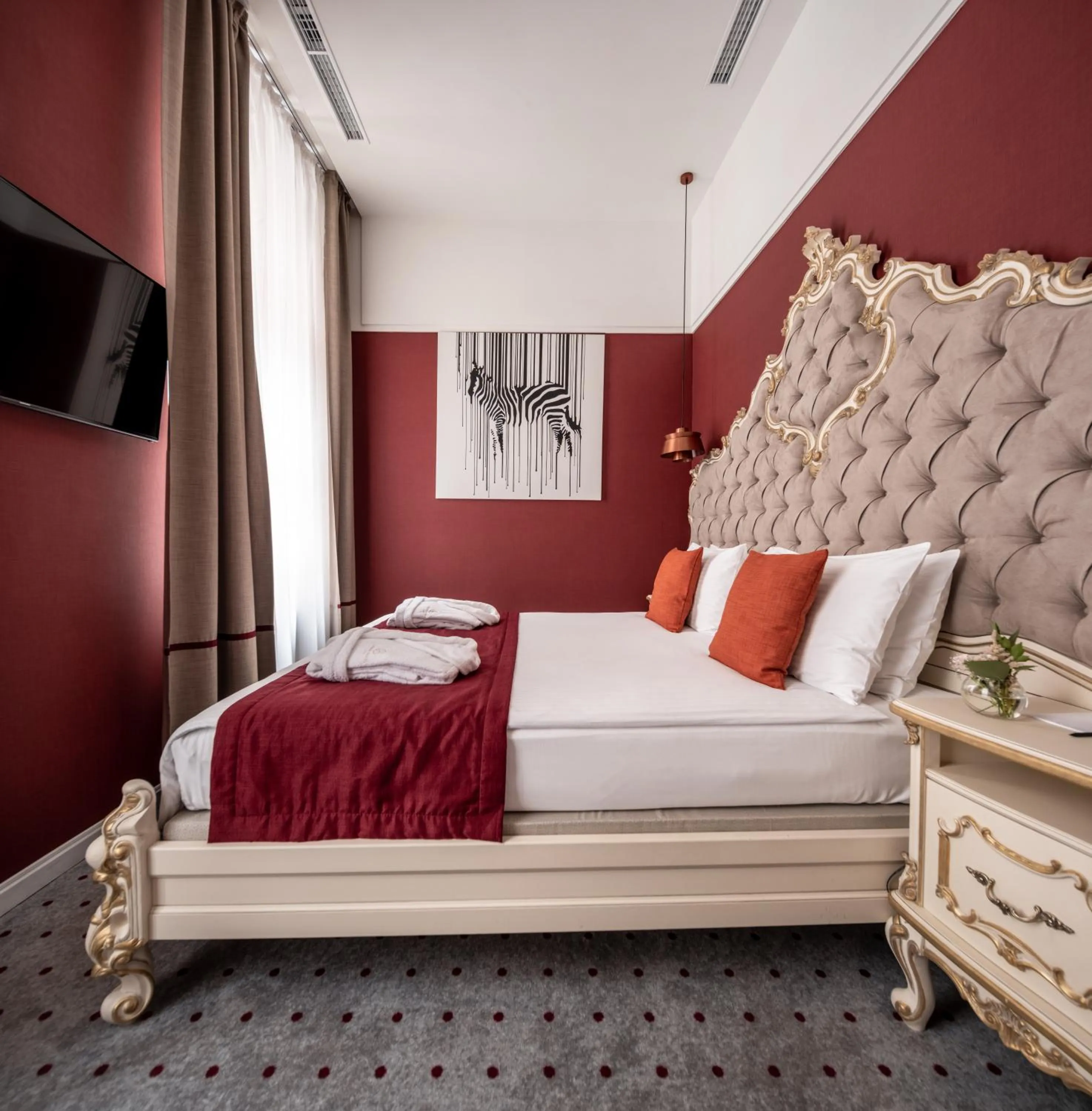 TV and multimedia, Bed in Grand Hotel Lviv Casino & Spa