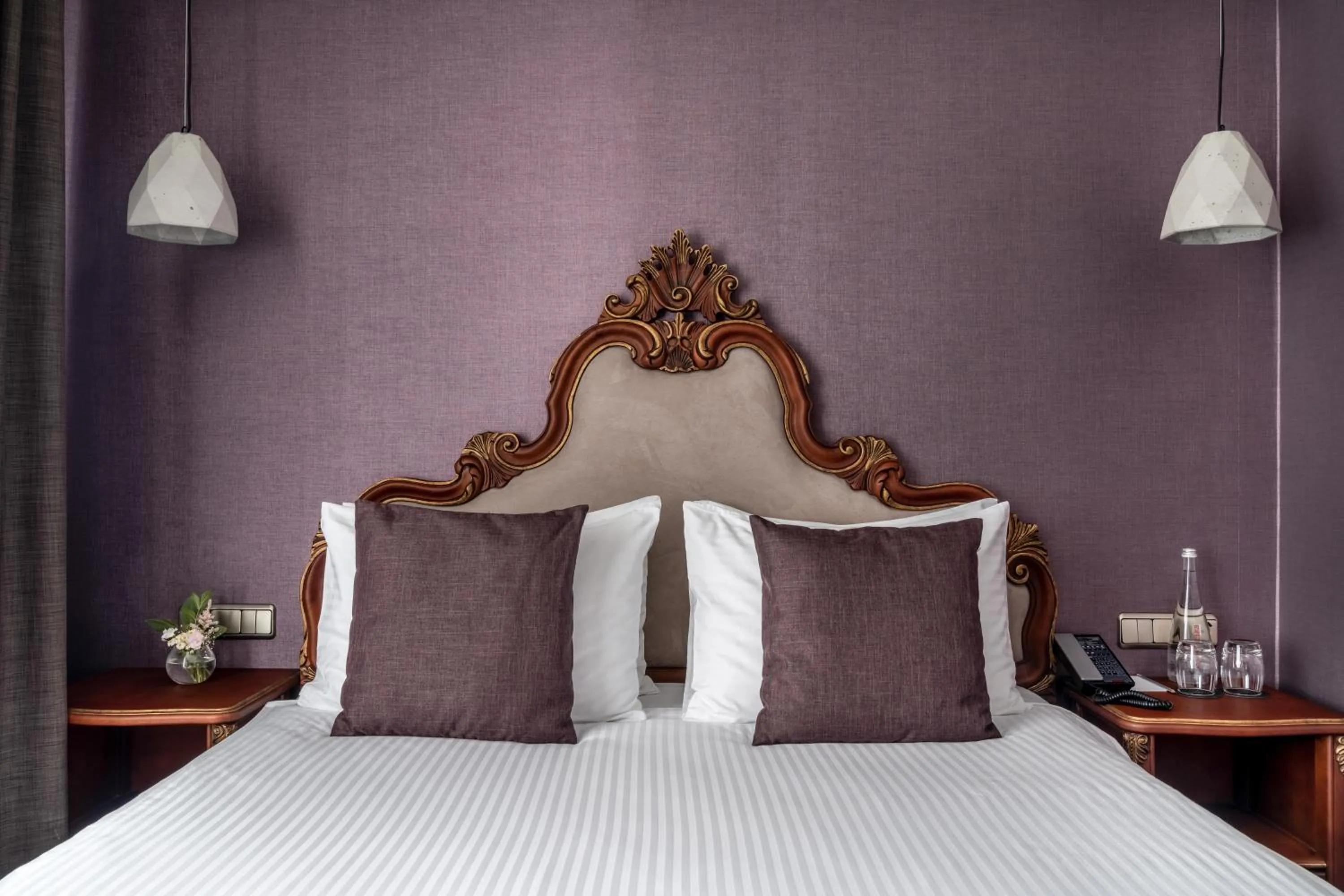 Bed in Grand Hotel Lviv Casino & Spa