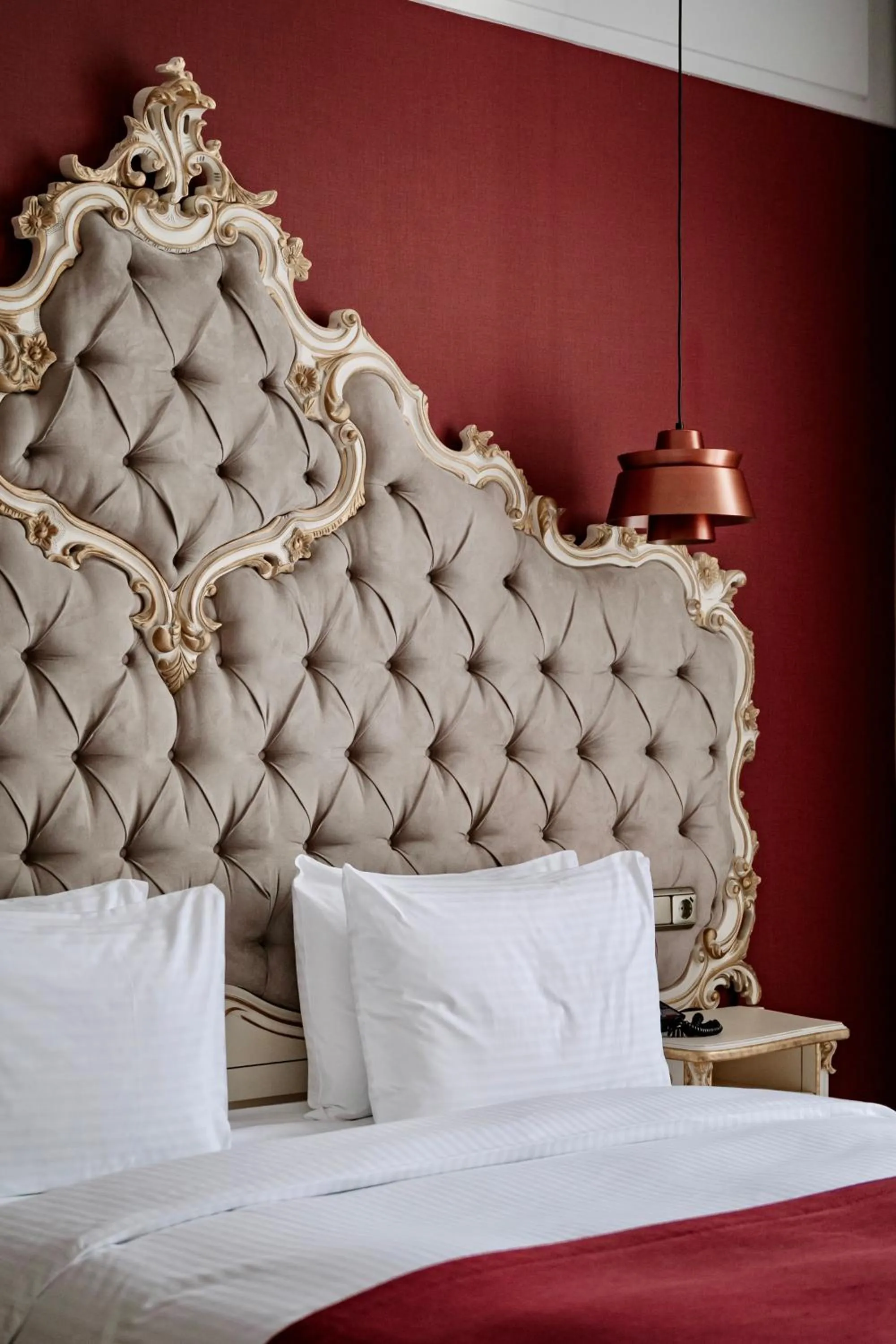 Bed in Grand Hotel Lviv Casino & Spa