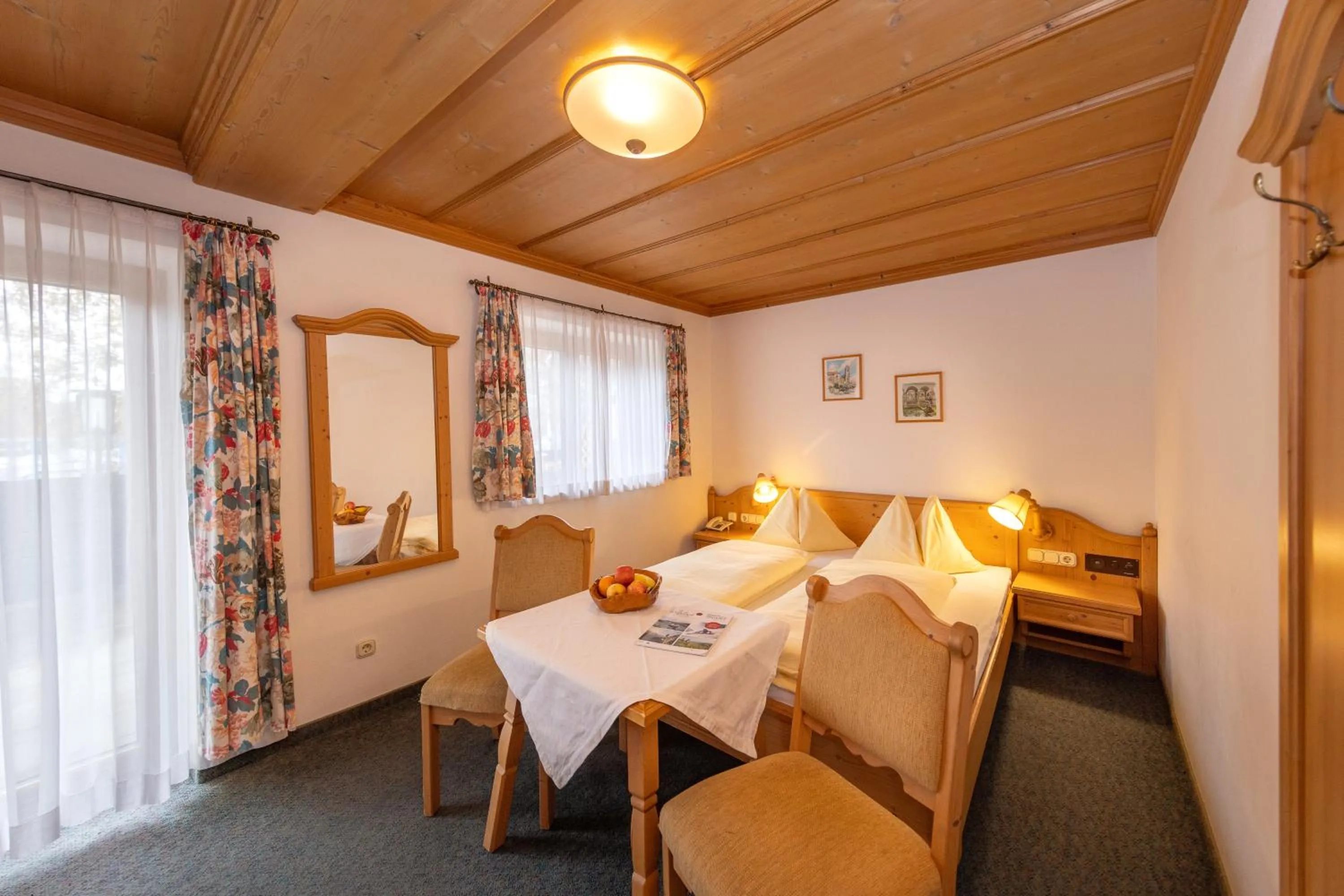 Photo of the whole room, Bed in Woferlgut - Wellness & Sport