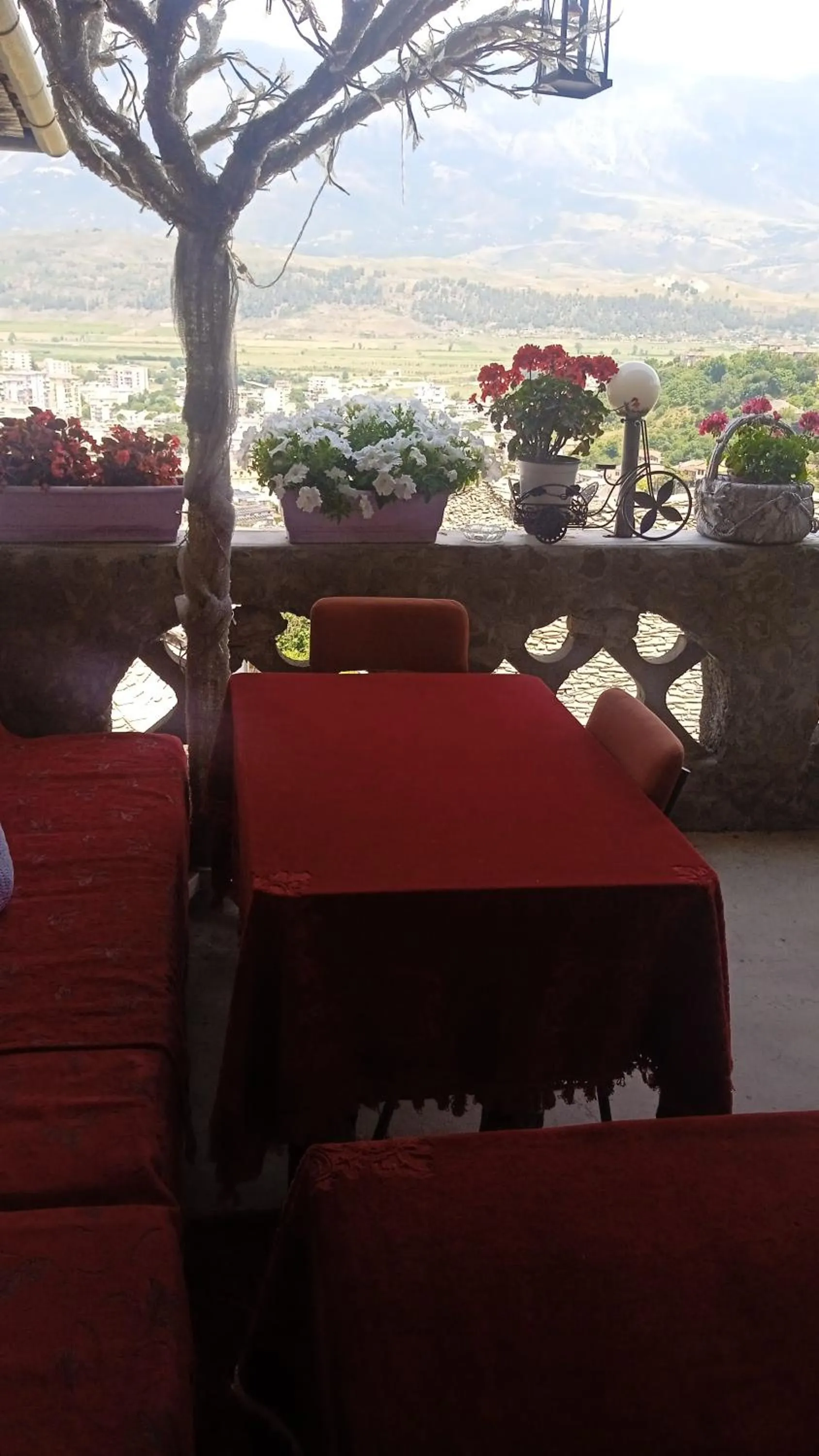 Karafil Guesthouse