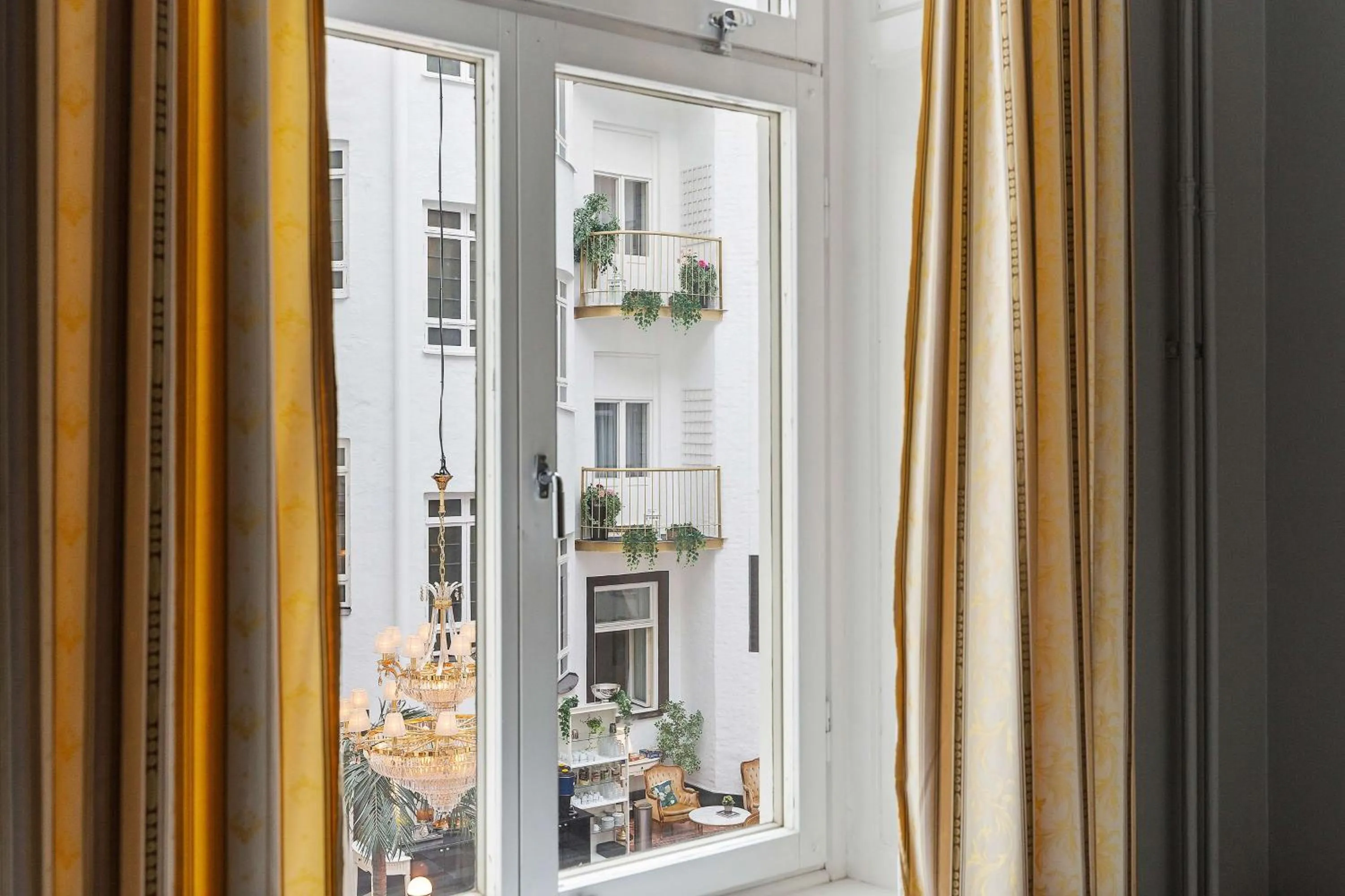 Bedroom in Best Western Hotel Bentleys