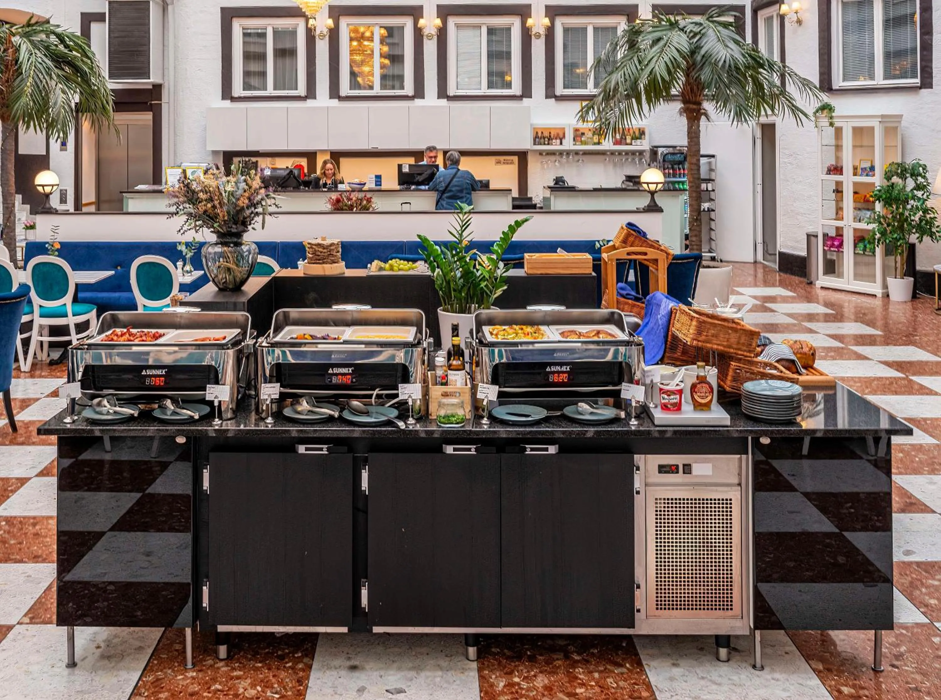 Breakfast in Best Western Hotel Bentleys