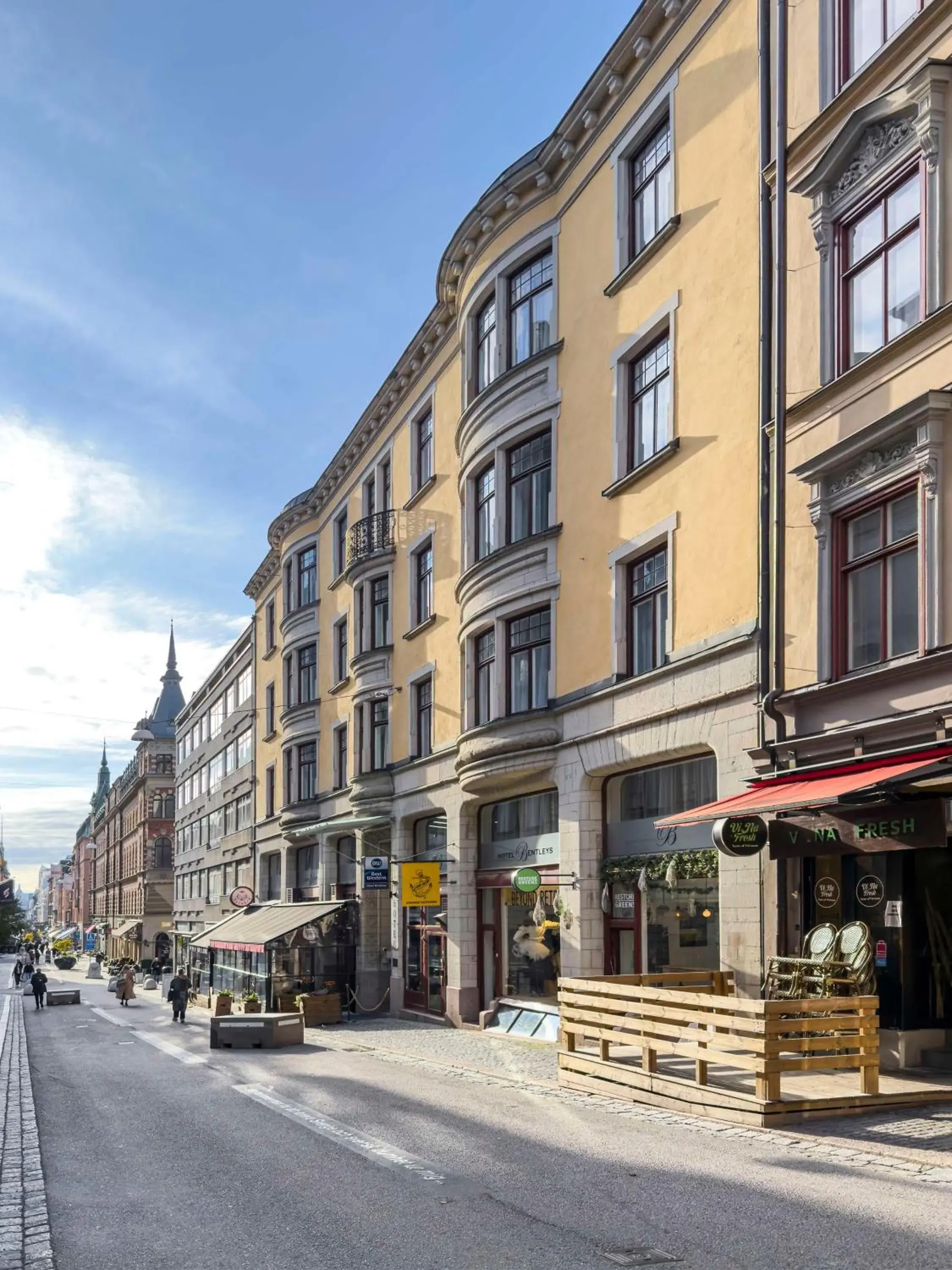 Property building in Best Western Hotel Bentleys Property building in Best Western Hotel Bentleys