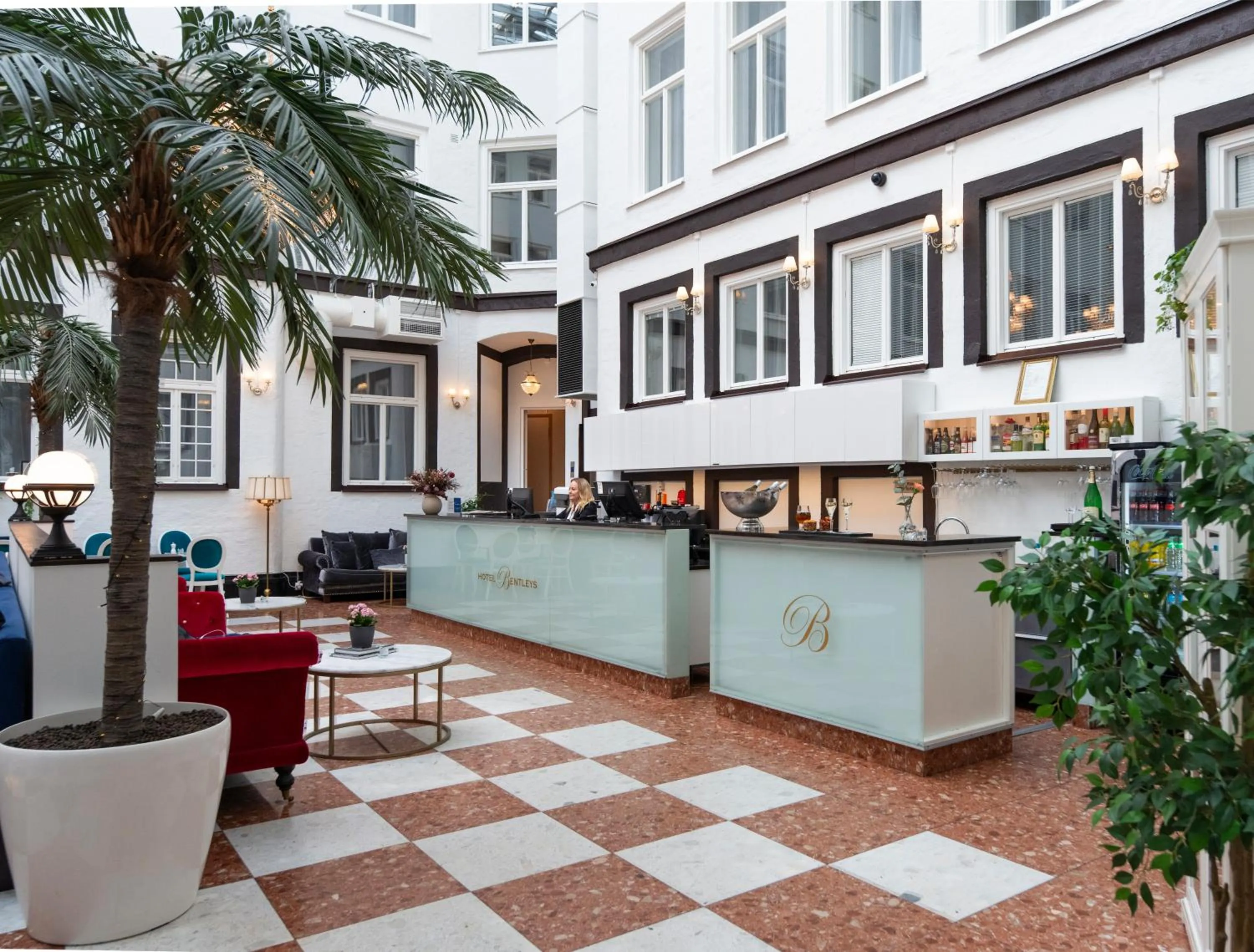 Lobby or reception in Best Western Hotel Bentleys