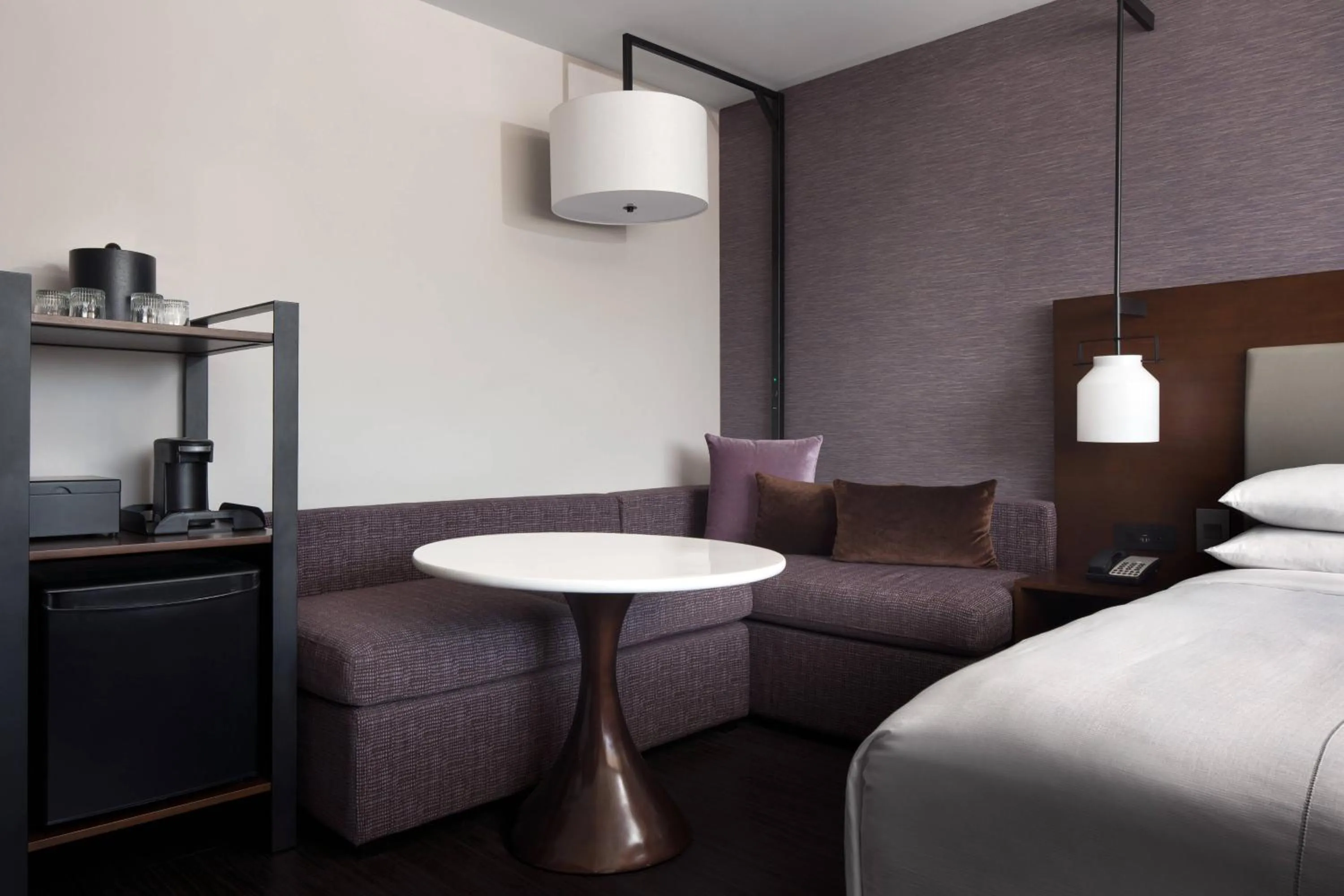 Photo of the whole room, Bed in Visalia Marriott at the Convention Center