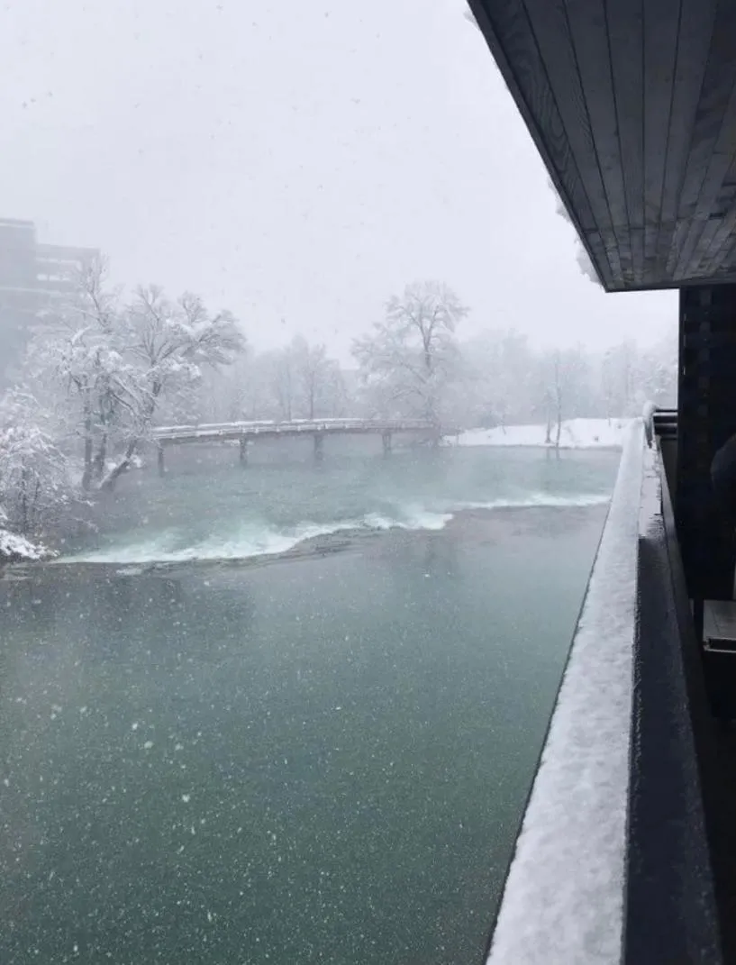 Konak na Uni