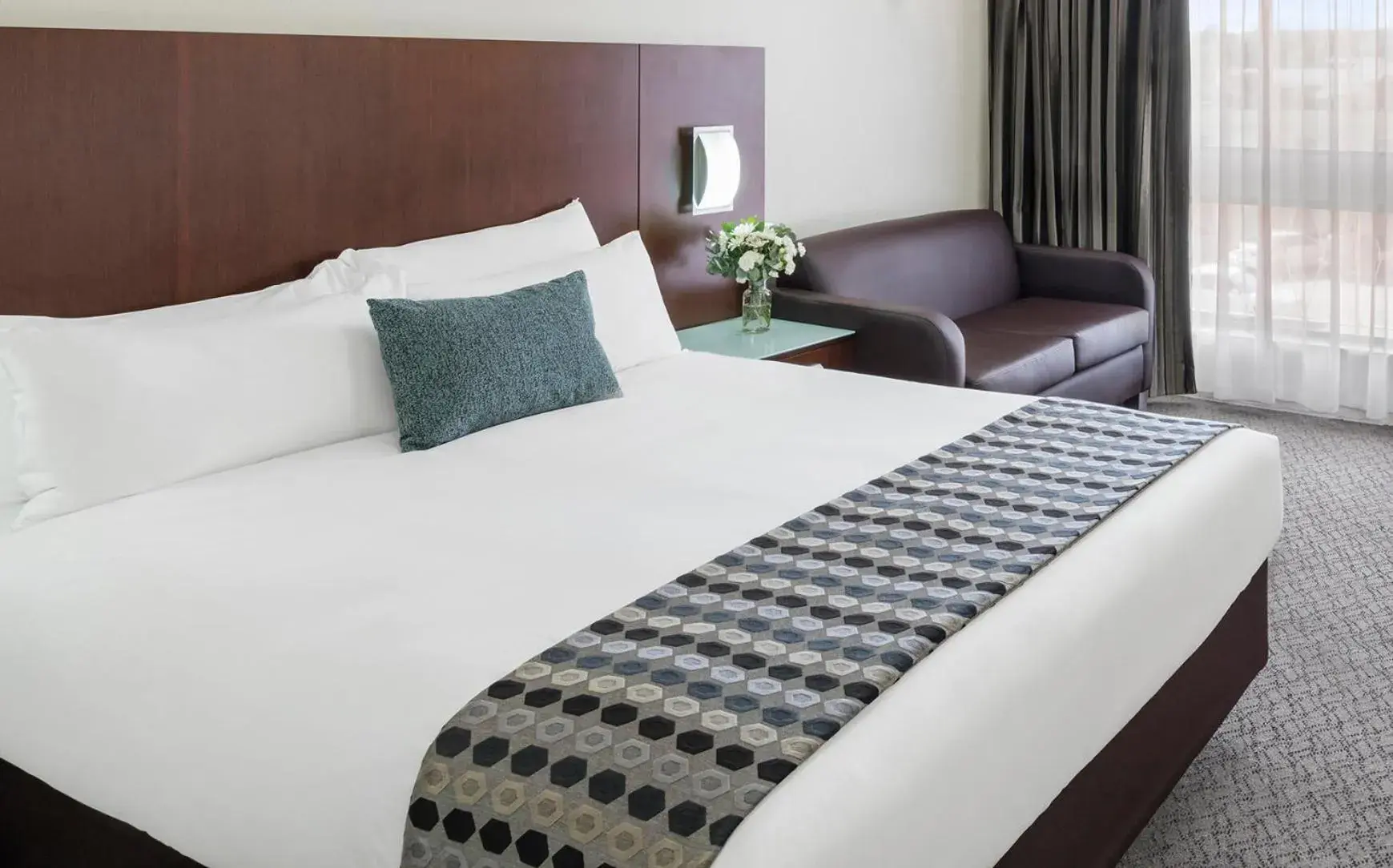 Bed in BreakFree Queanbeyan Bed in BreakFree Queanbeyan