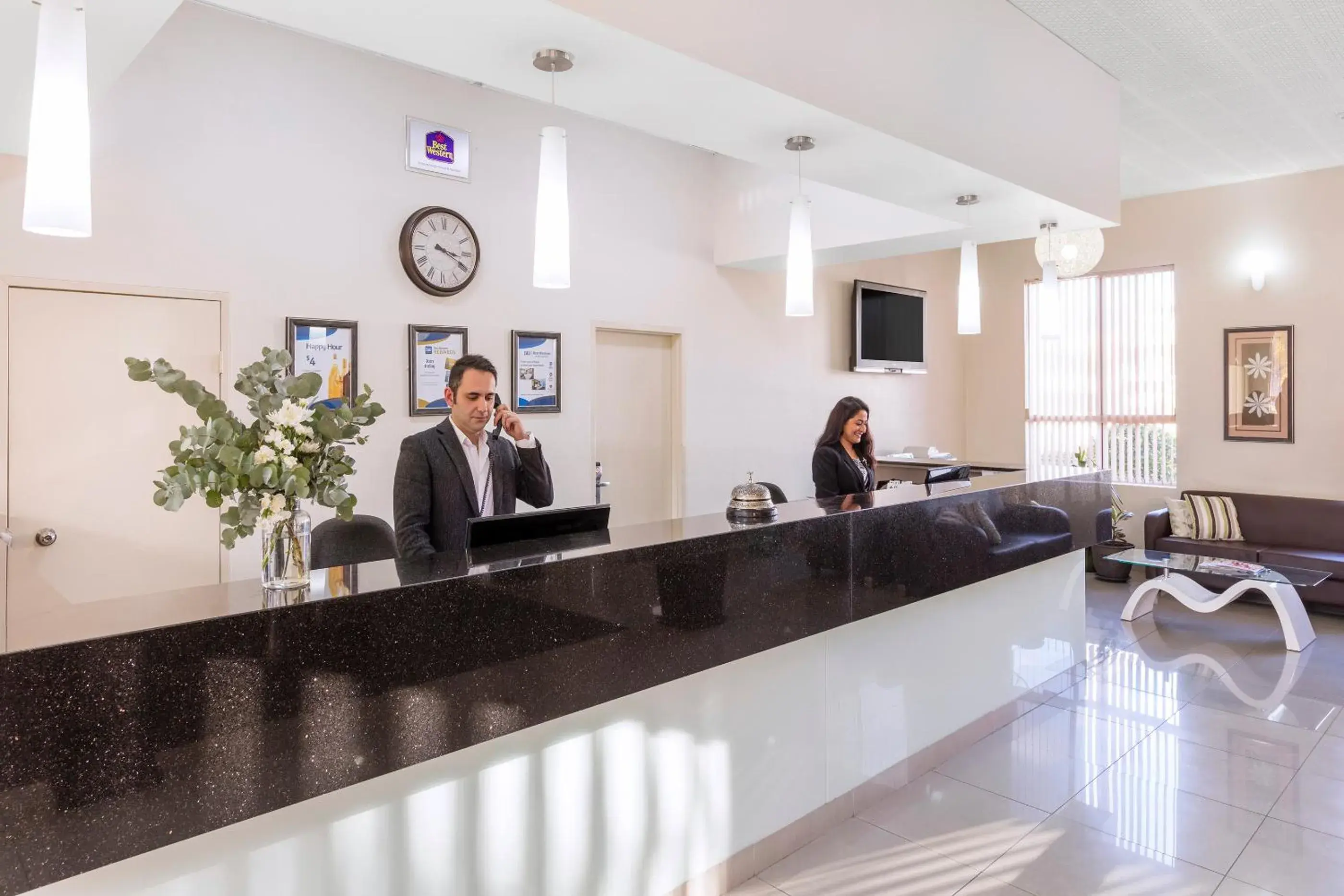 Lobby or reception in BreakFree Queanbeyan Lobby or reception in BreakFree Queanbeyan
