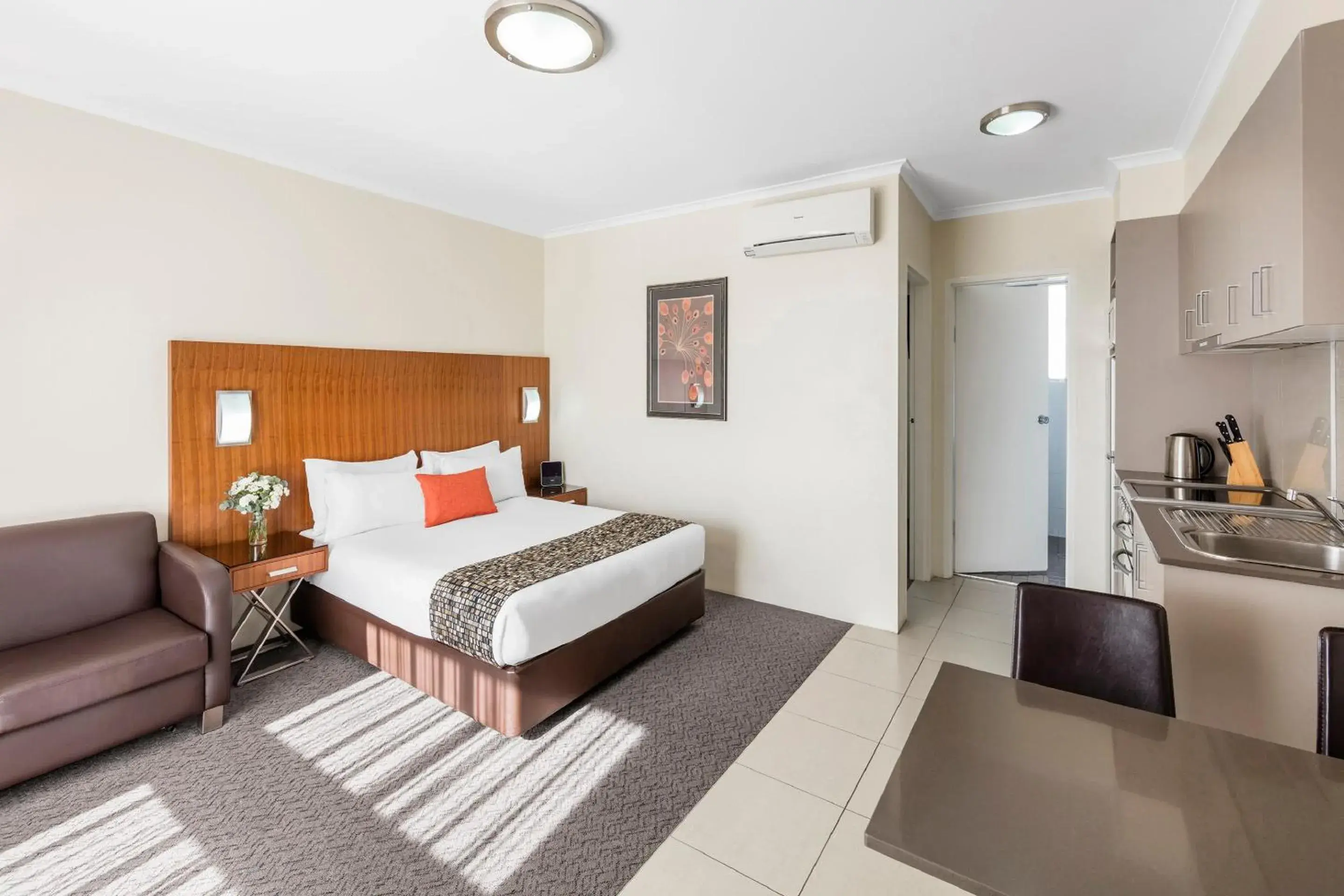 Bed in BreakFree Queanbeyan Bed in BreakFree Queanbeyan