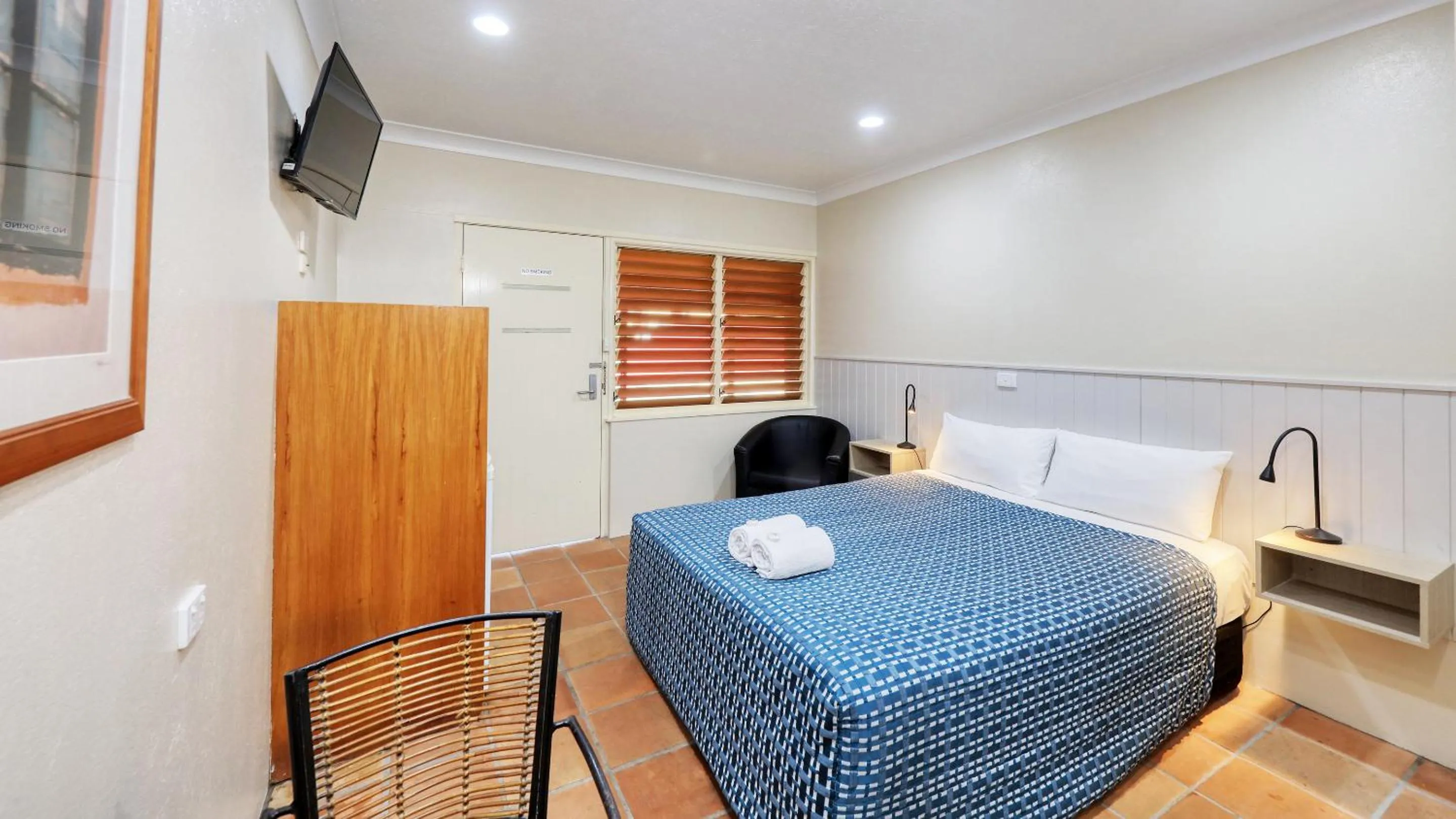 Bedroom, Bed in Mackay Rose Motel