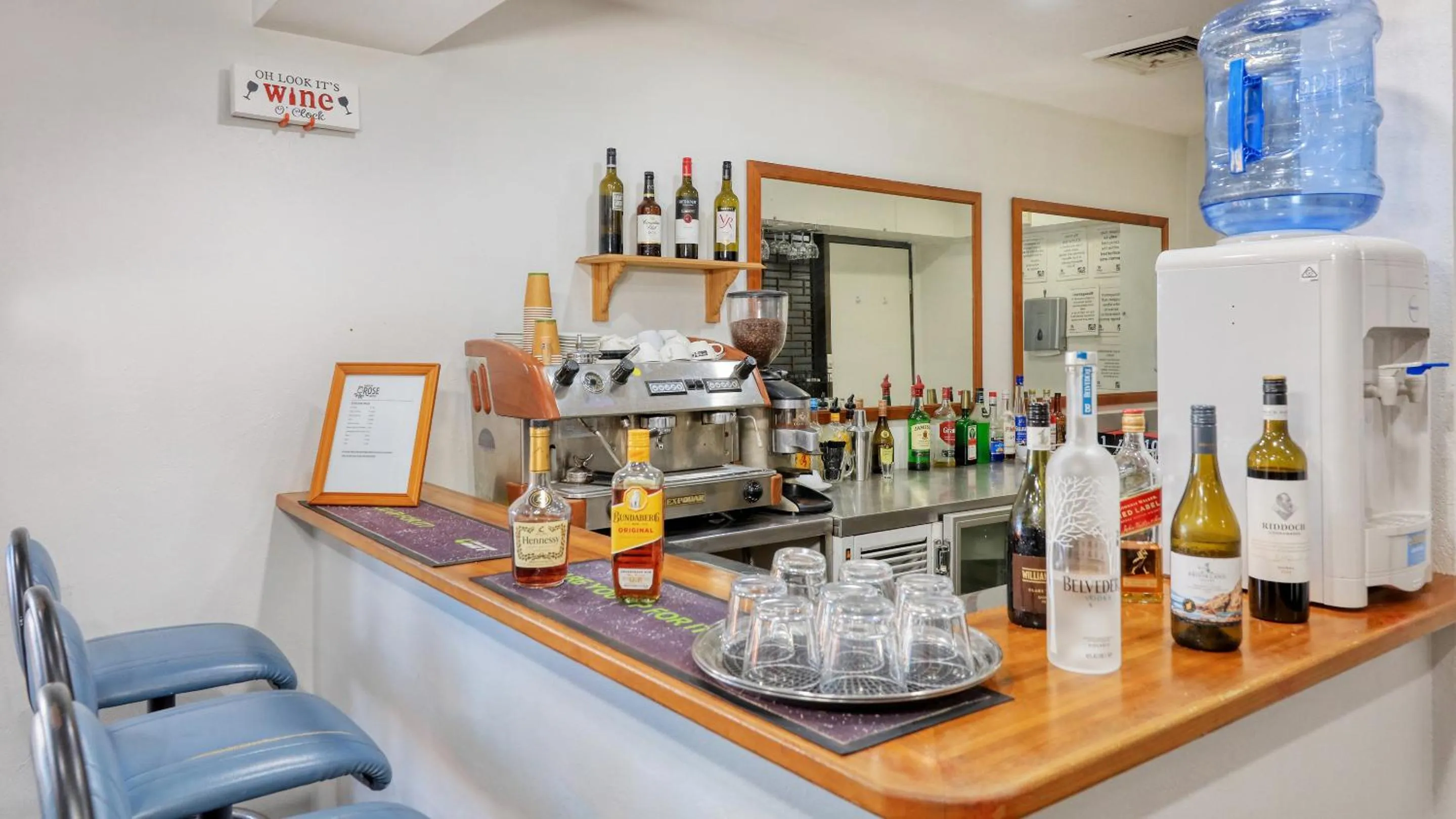 Lounge or bar in Mackay Rose Motel