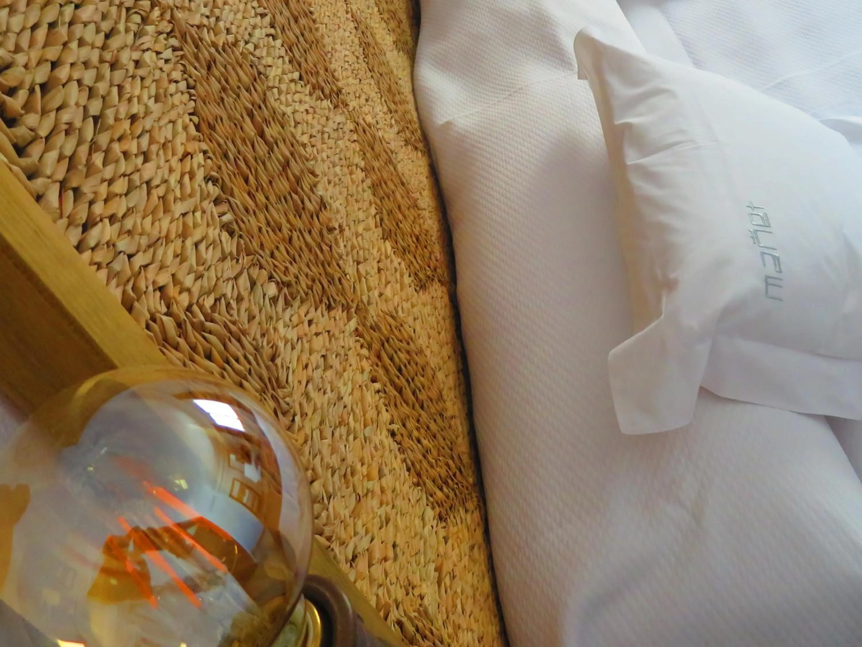 Logo/Certificate/Sign, Bed in HOTEL MAÑET