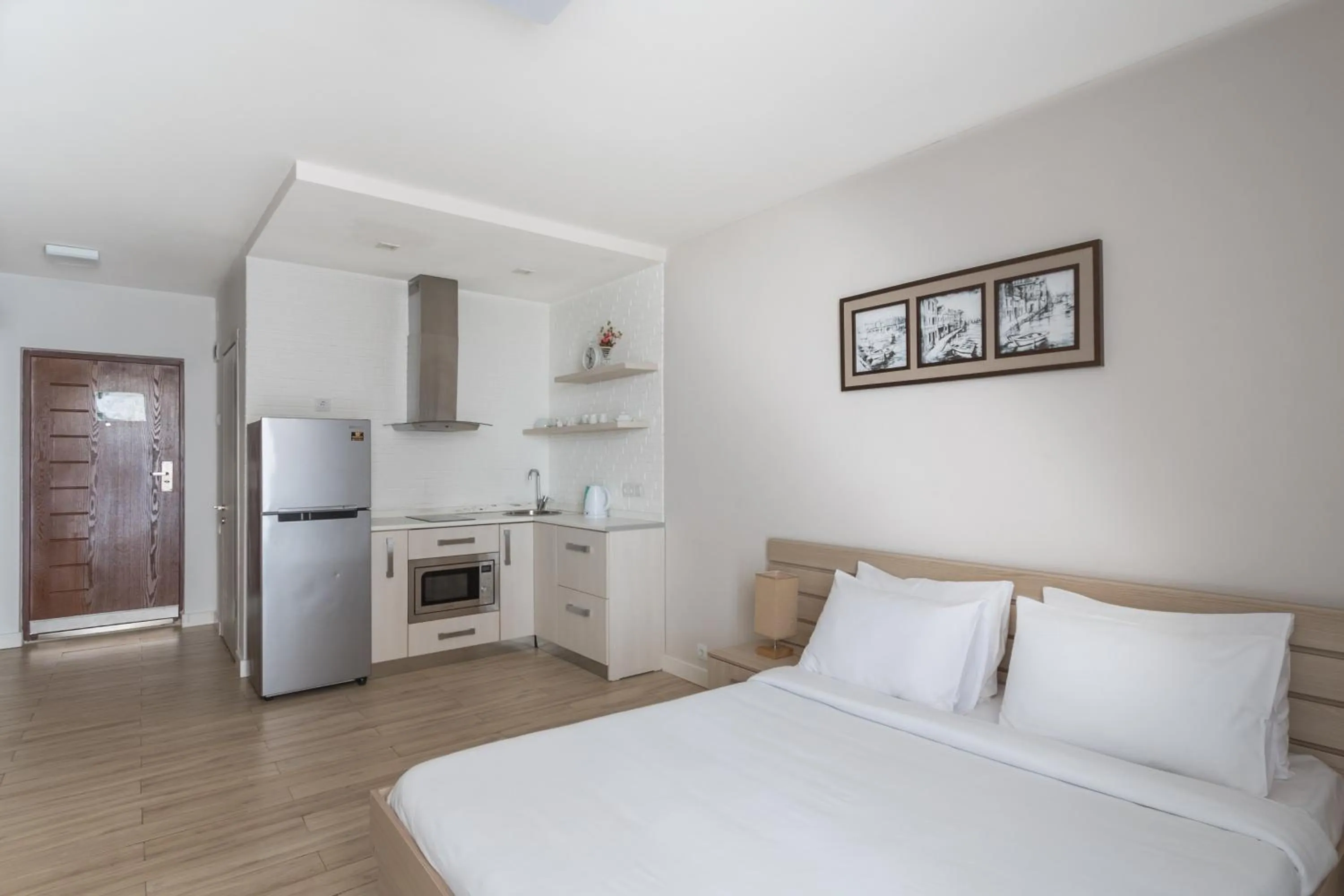 Photo of the whole room, Bed in Orbi Sea Towers Hotel Official