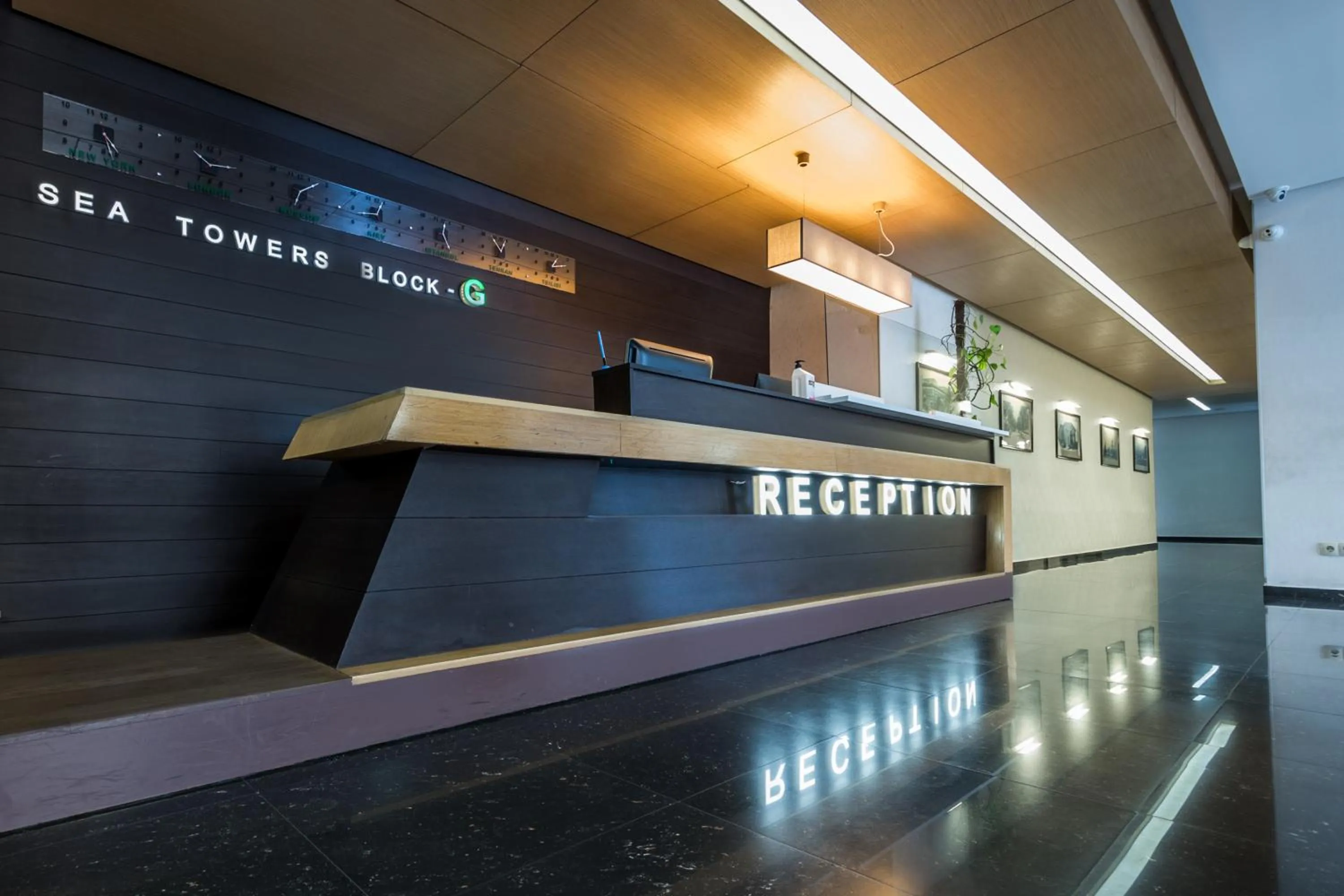 Lobby or reception in Orbi Sea Towers Hotel Official