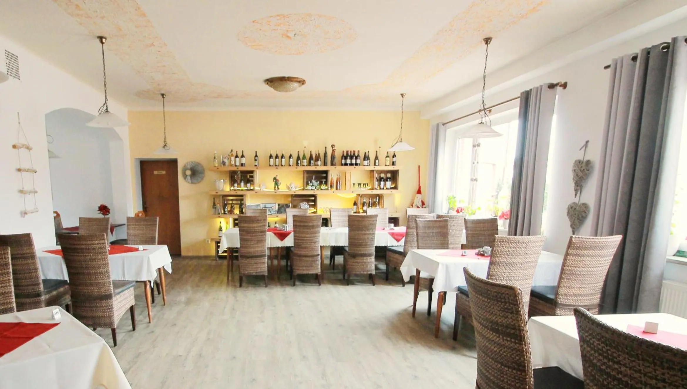 Restaurant/places to eat in Hotel Zur Linde