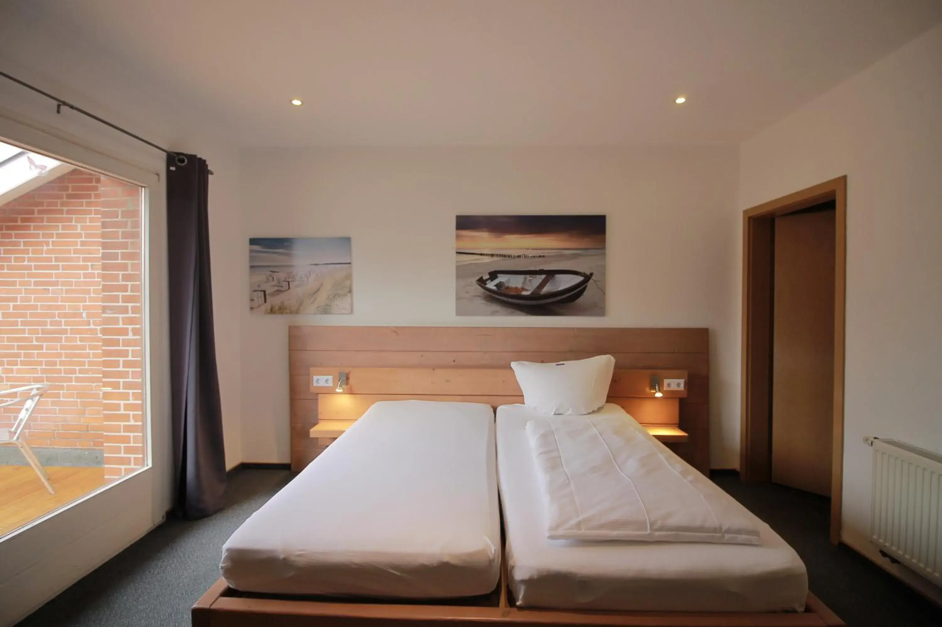 Double Room - single occupancy in Hotel Zur Linde Double Room - single occupancy in Hotel Zur Linde