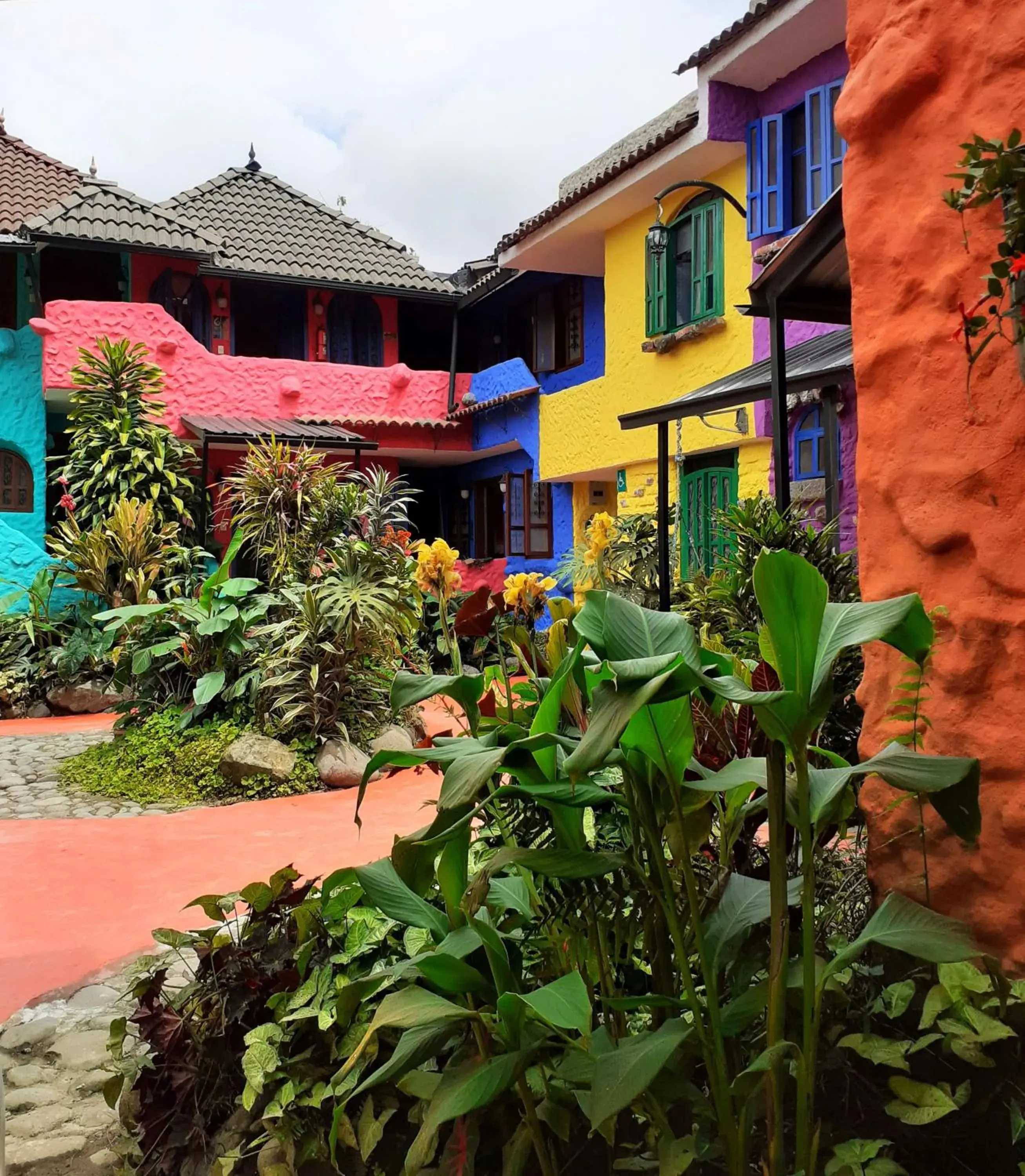 CasKaffeSu Hotel and Restaurant Mindo CasKaffeSu Hotel and Restaurant Mindo