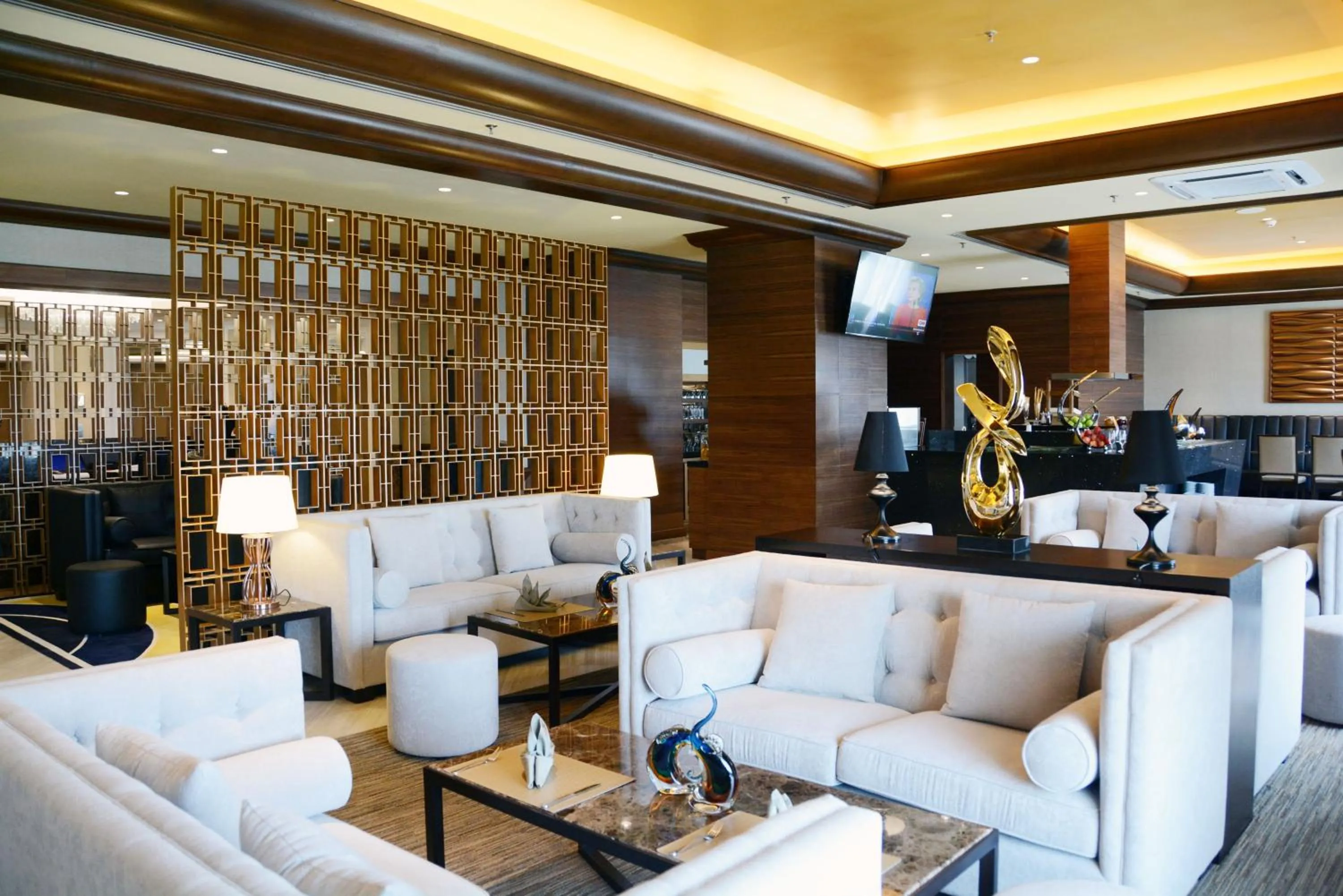 Lounge or bar in Sama Sama Hotel KLIA
