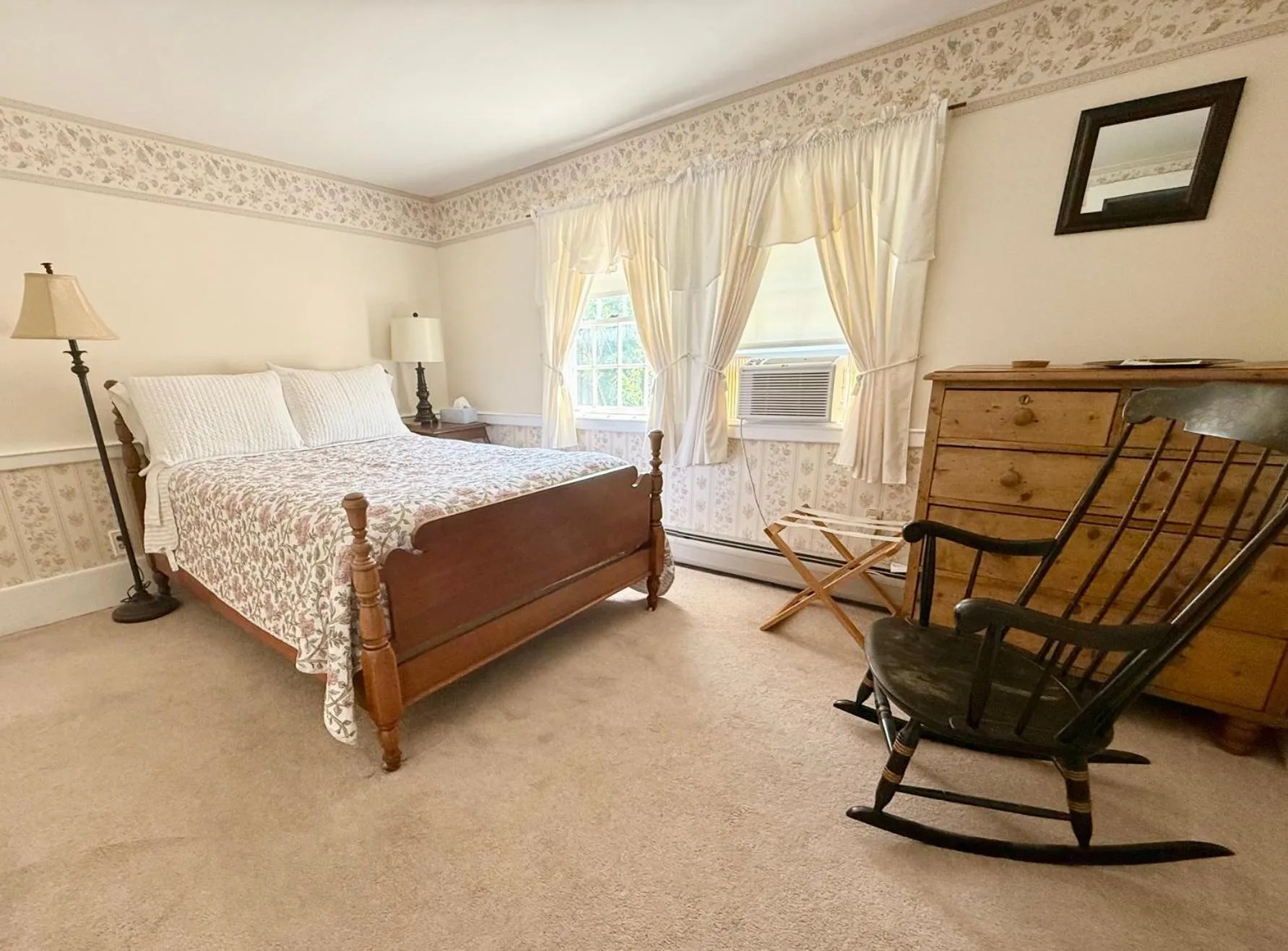 Breakfast, Bed in Colonel Spencer Inn