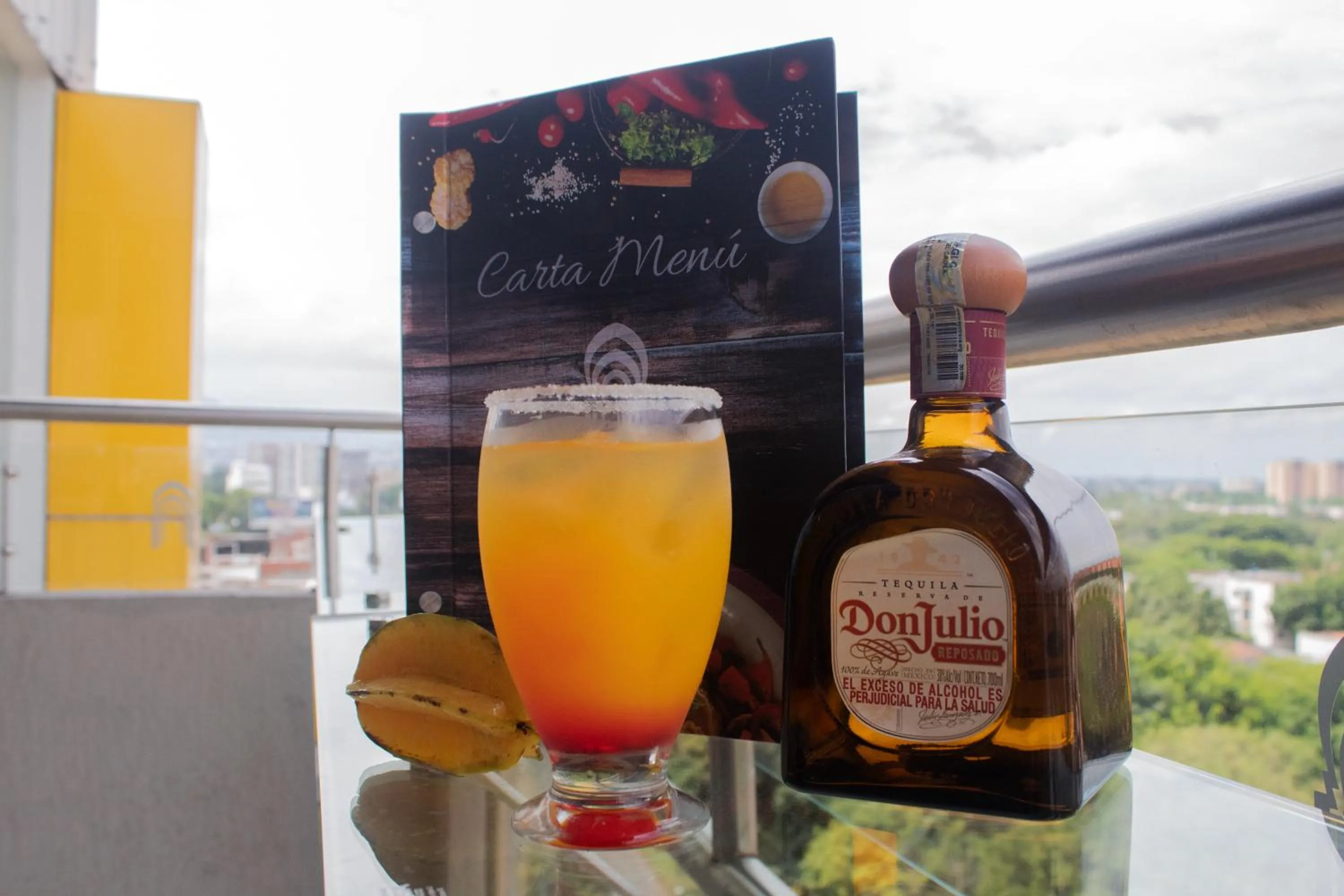 Drinks in Hotel Marrakech Cali