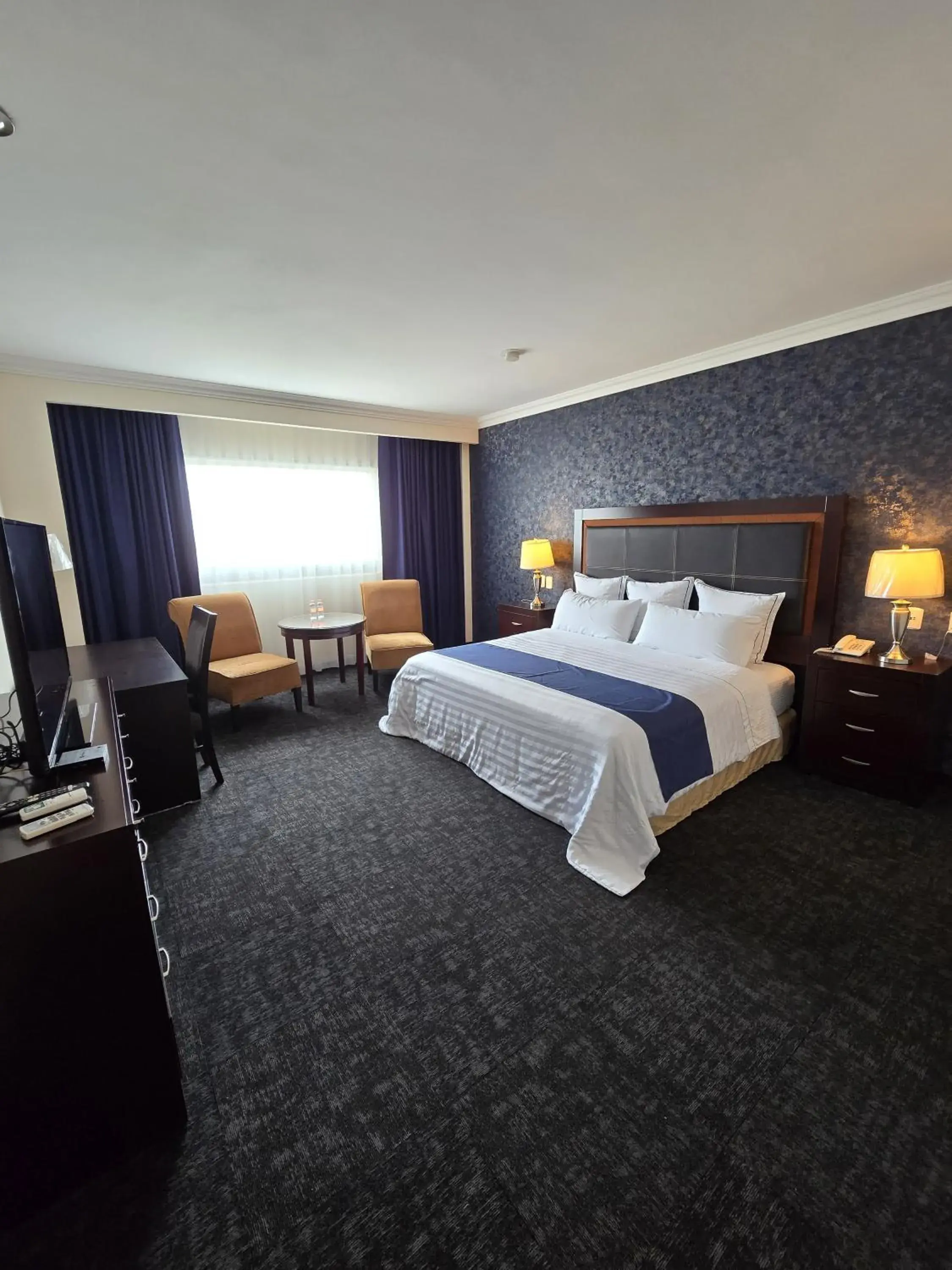 Bed in Hotel Two Select Bed in Hotel Two Select