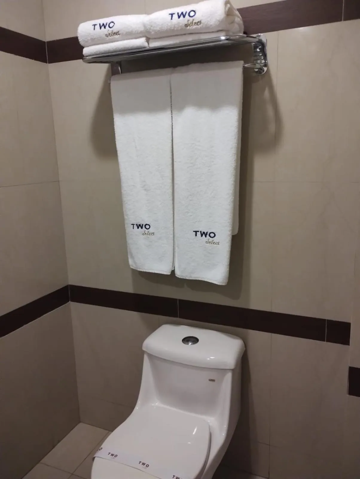 Hotel Two Select