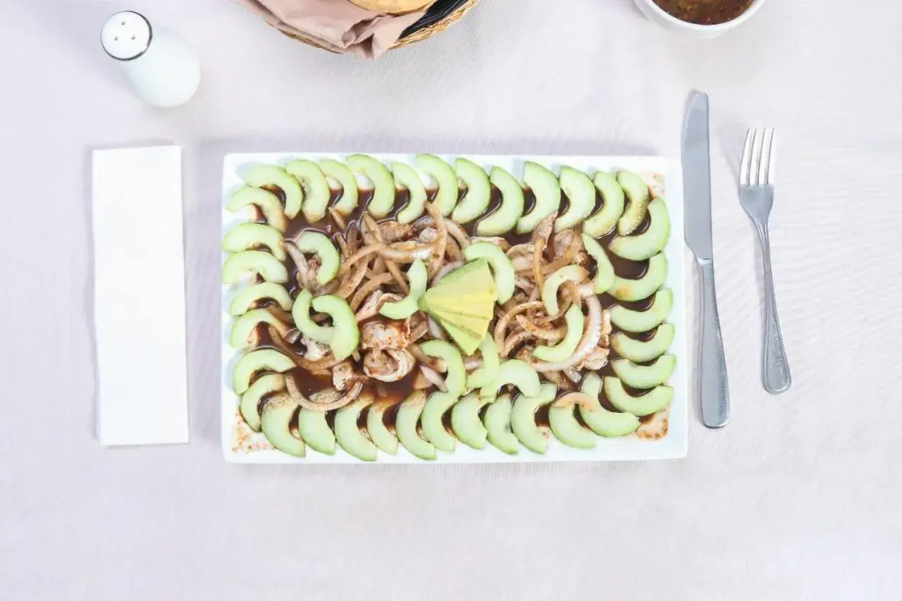 Food and drinks in Hotel Two Select Food and drinks in Hotel Two Select