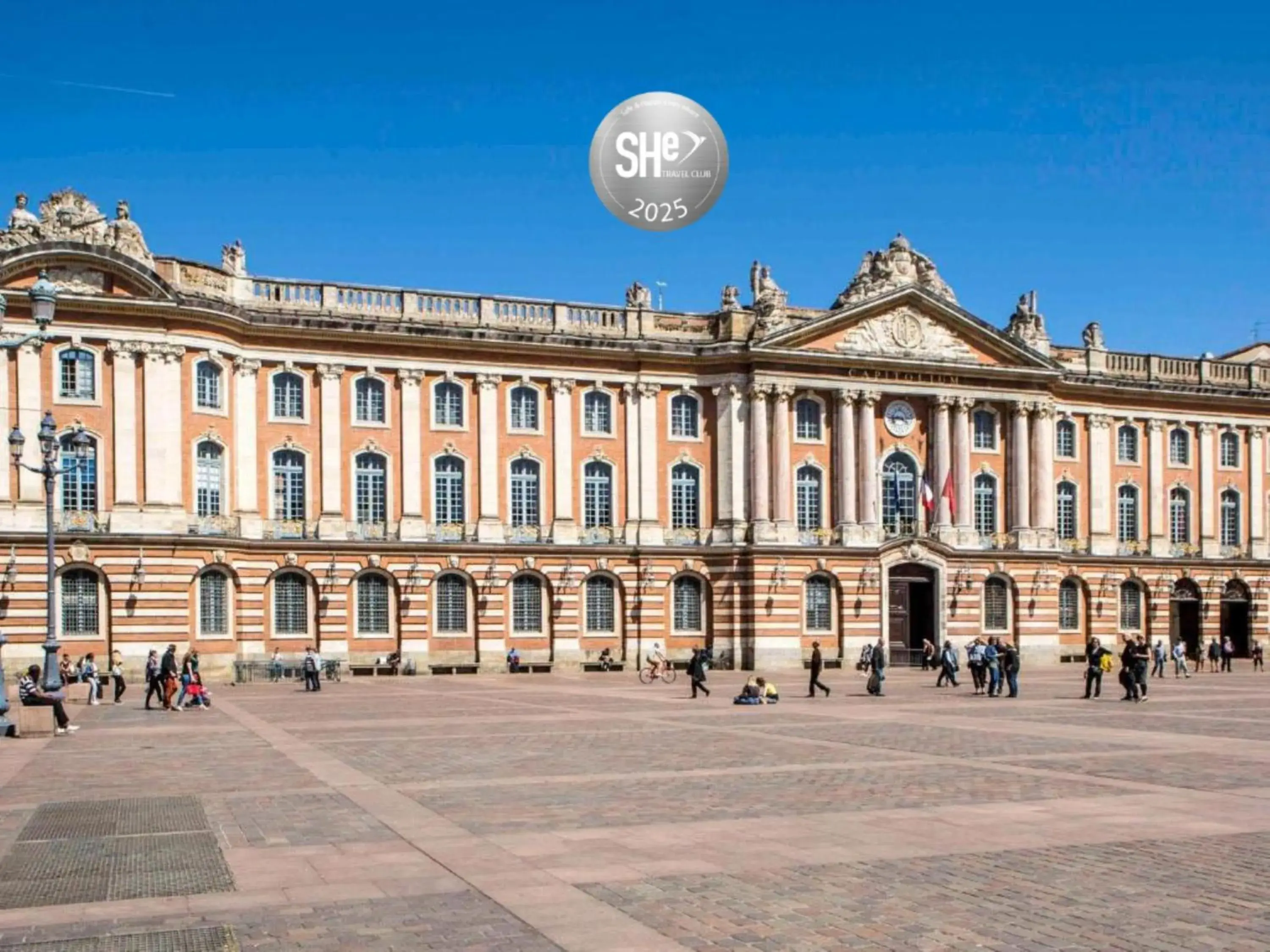 City view in Ibis Styles Toulouse Capitole City view in Ibis Styles Toulouse Capitole