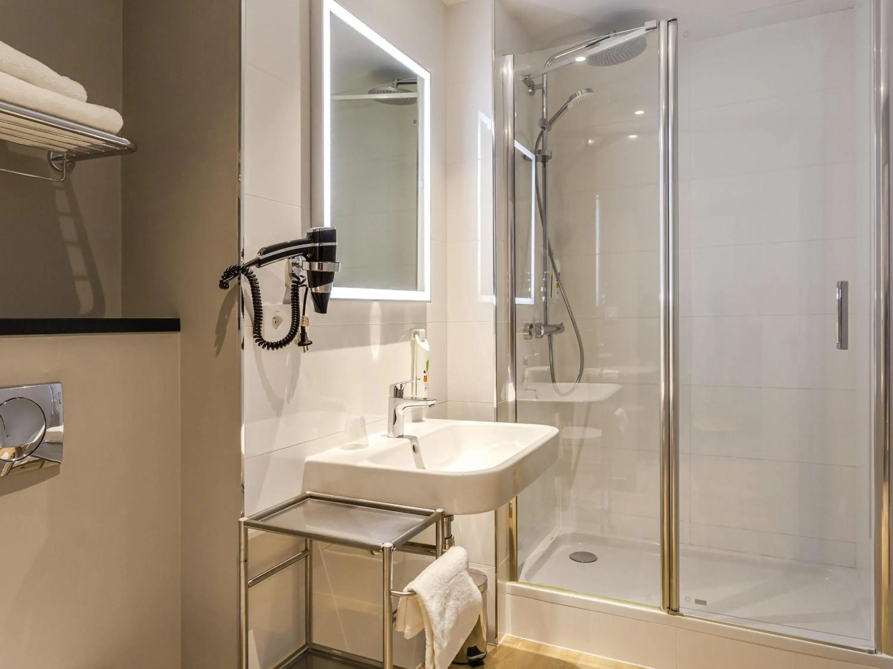 Bedroom in Ibis Styles Toulouse Capitole Bedroom in Ibis Styles Toulouse Capitole