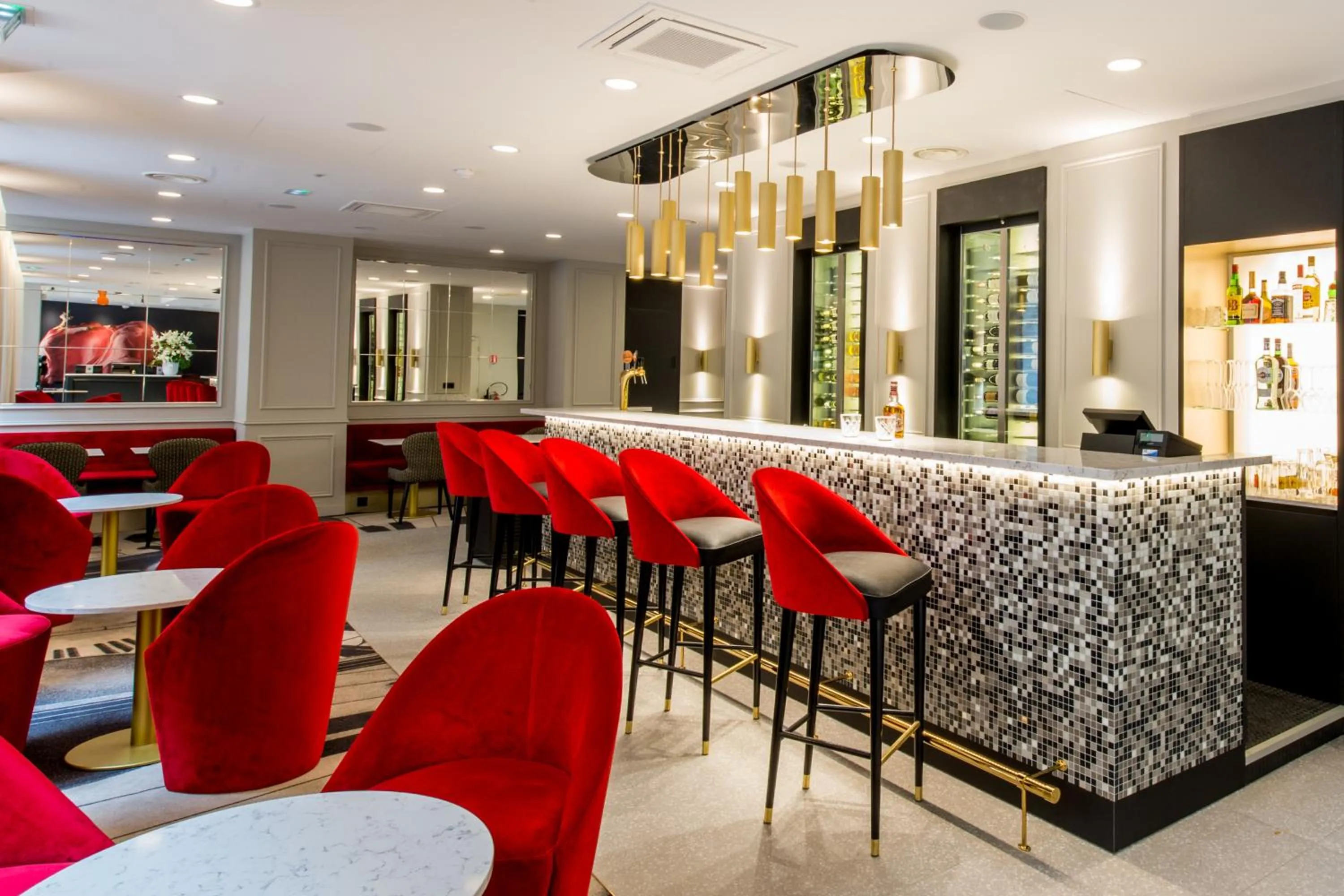 Lounge or bar in Ibis Styles Toulouse Capitole